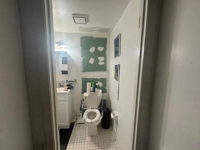 #4 photo, 2573 Frederick Douglass Blvd , #A, Central Harlem , NY 10030