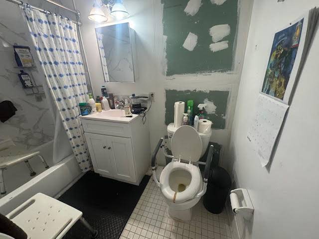 #5 photo, 2573 Frederick Douglass Blvd , #A, Central Harlem , NY 10030