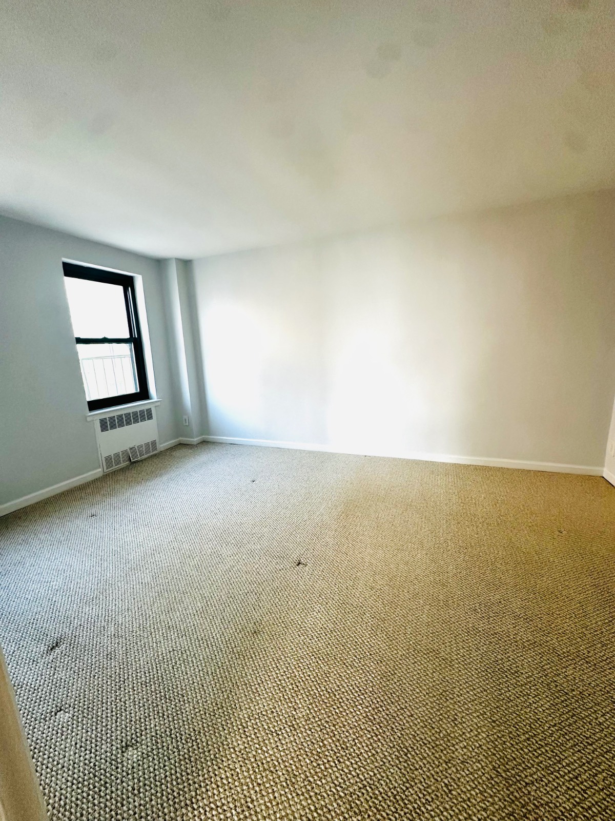 #13 photo, 210 Atlantic Ave, #B2G, Lynbrook , NY 11563