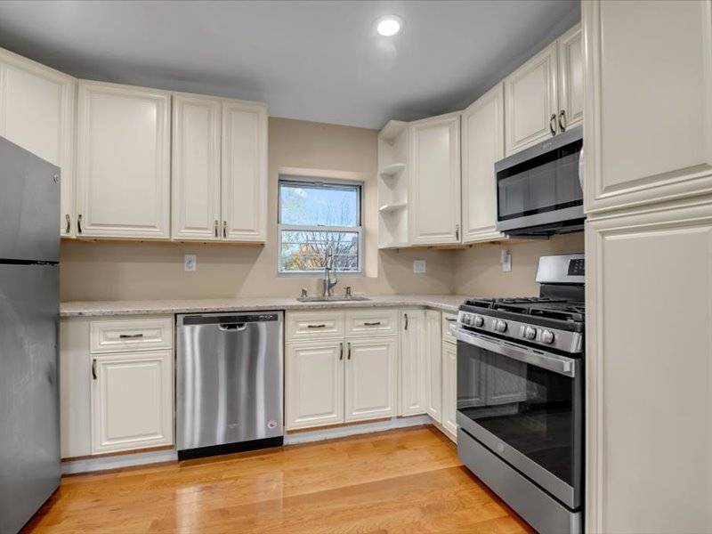 #17 photo, 2747 Haring Street, Sheepshead Bay , NY 11235