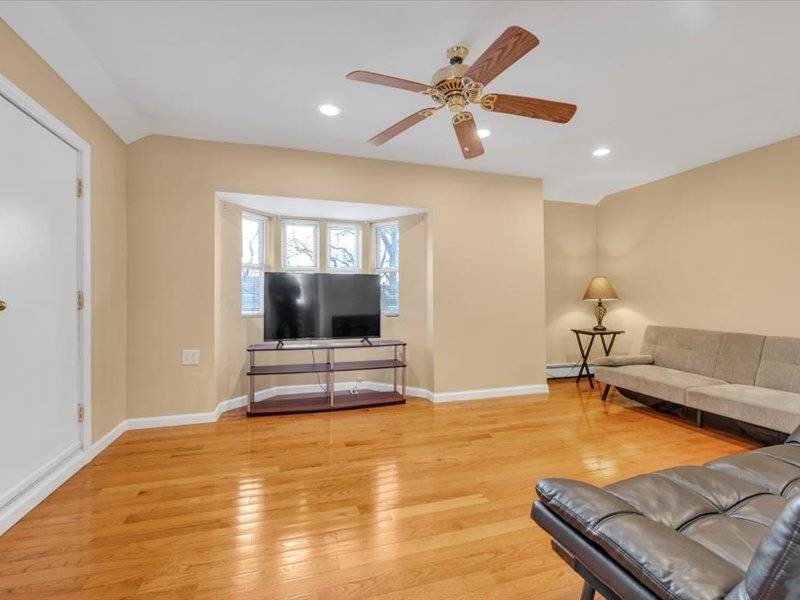 #30 photo, 2747 Haring Street, Sheepshead Bay , NY 11235