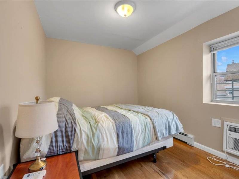 #34 photo, 2747 Haring Street, Sheepshead Bay , NY 11235