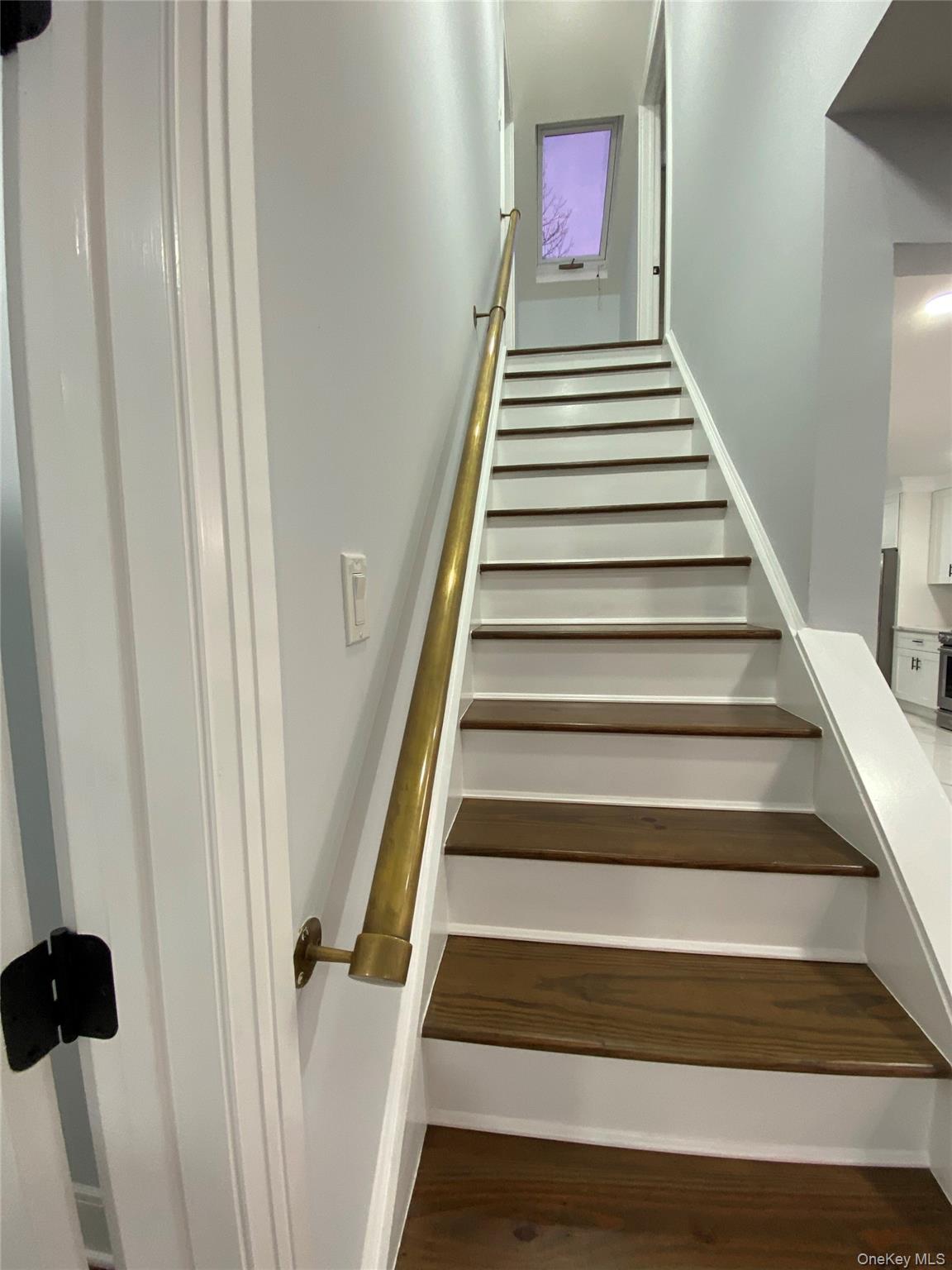 #10 photo, 602 Clocks Boulevard, Massapequa , NY 11758