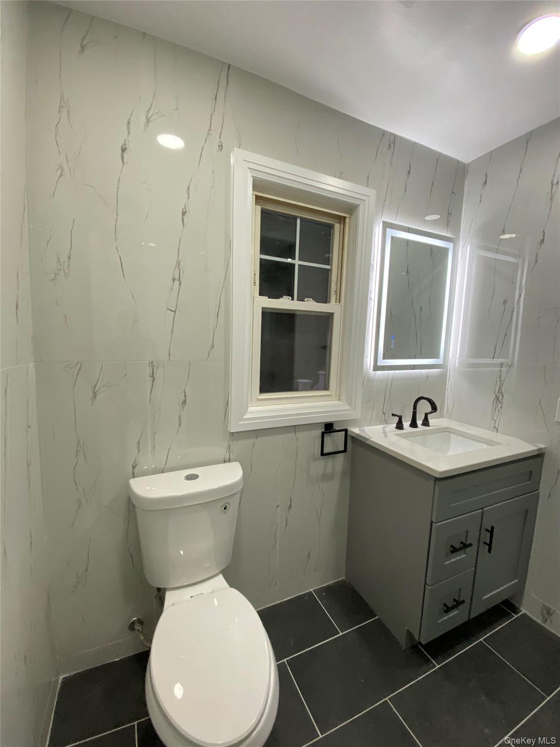 #8 photo, 602 Clocks Boulevard, Massapequa , NY 11758