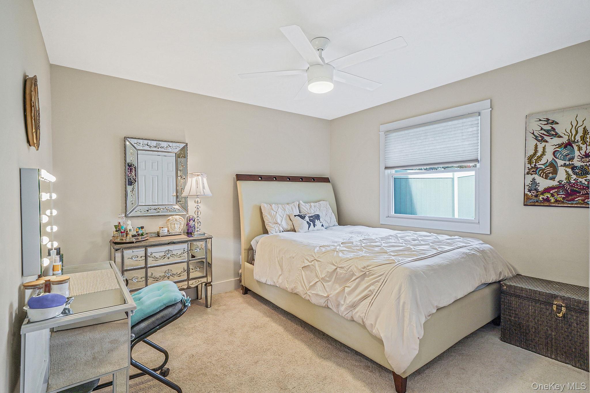 #12 photo, 4 Malcolm Street, Саффолк ‖ Bellport , NY 11713