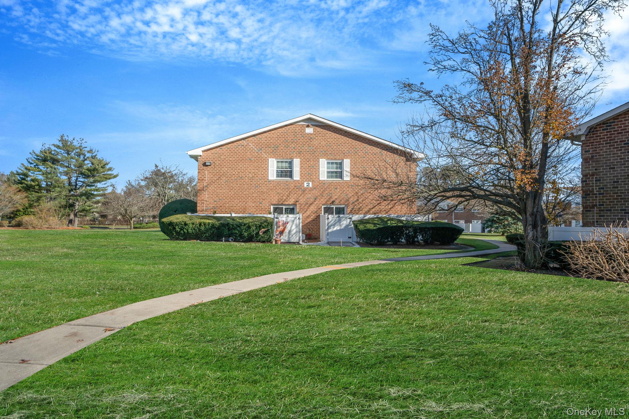 #16 photo, 460 Old Town Road, Port Jefferson Station , NY 11776