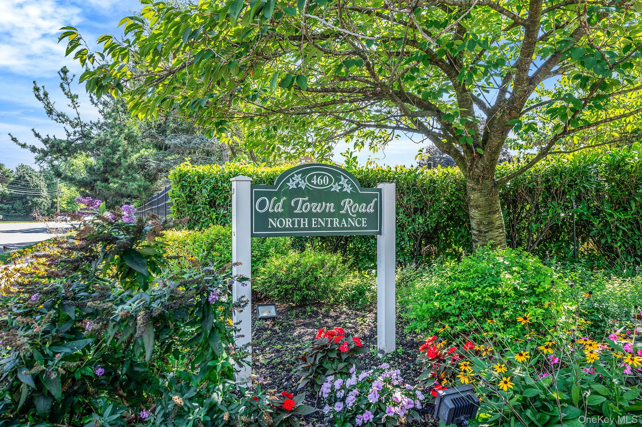 #18 photo, 460 Old Town Road, Port Jefferson Station , NY 11776