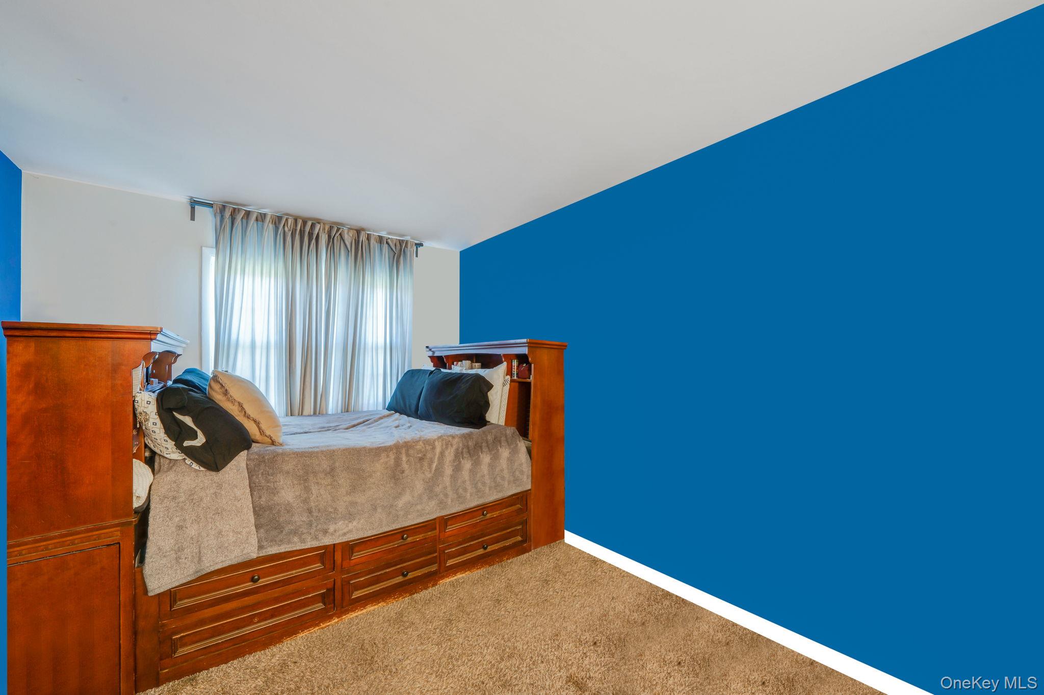 #9 photo, 460 Old Town Road, Port Jefferson Station , NY 11776