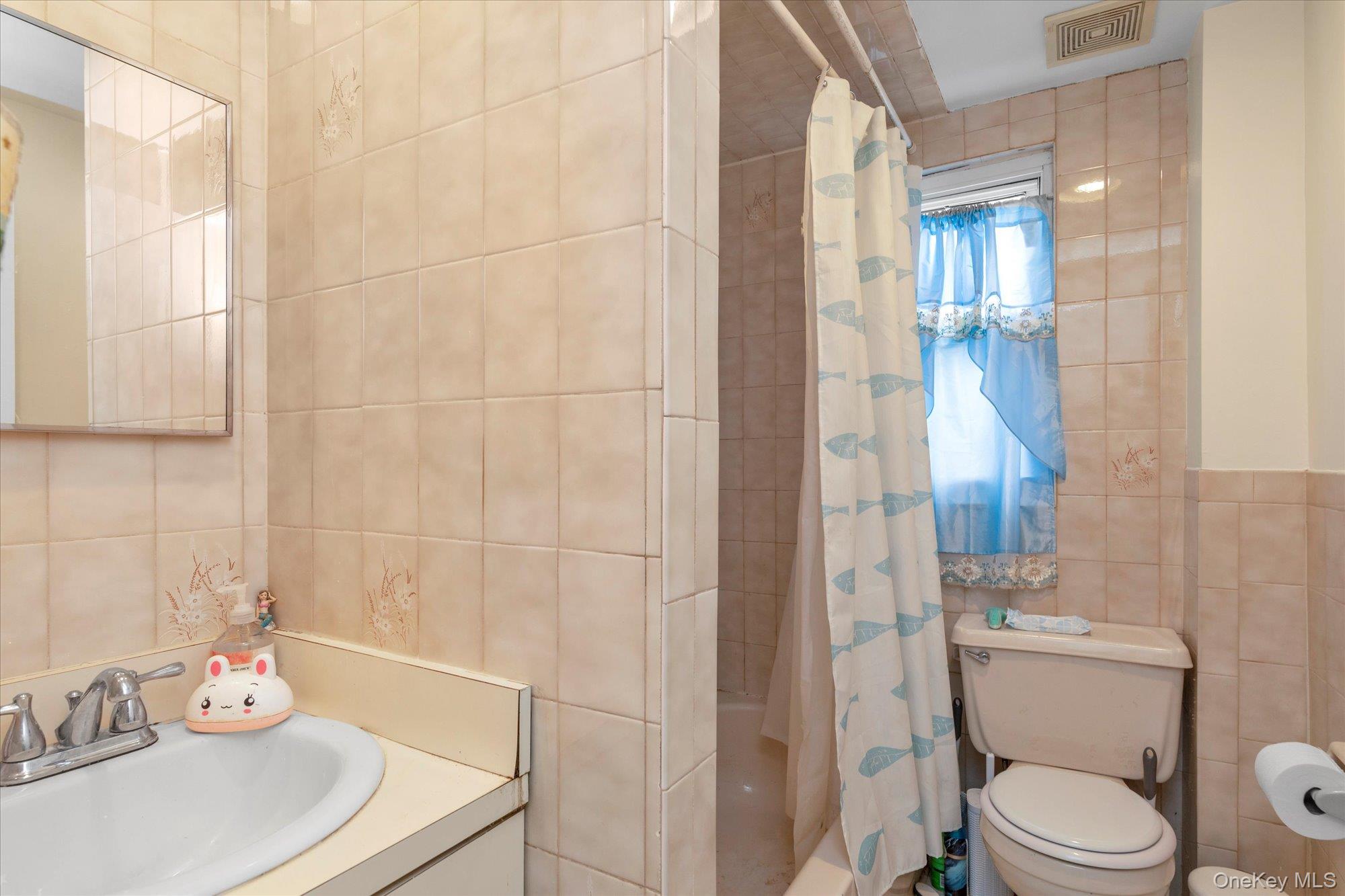 #16 photo, 32 Fifth Street, 롱 아일랜드 Valley Stream , NY 11581