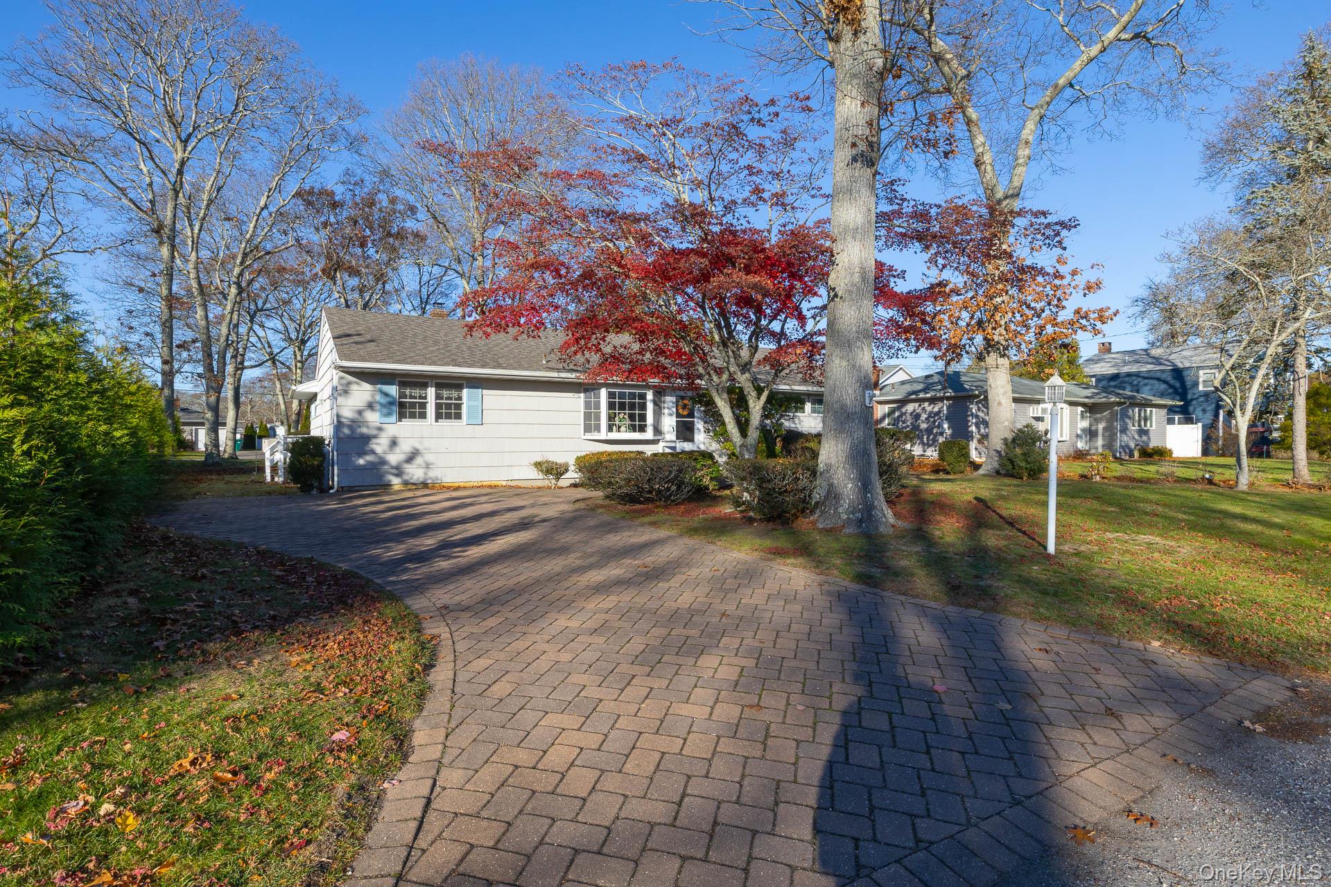 #2 photo, 14 Whiting Road, East Quogue , NY 11942