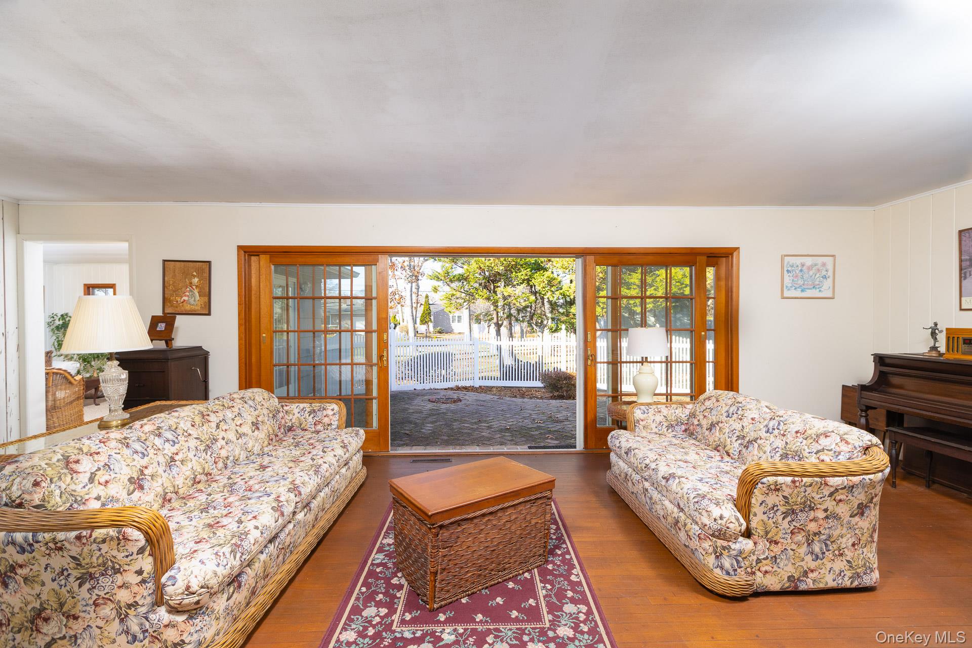 #8 photo, 14 Whiting Road, East Quogue , NY 11942