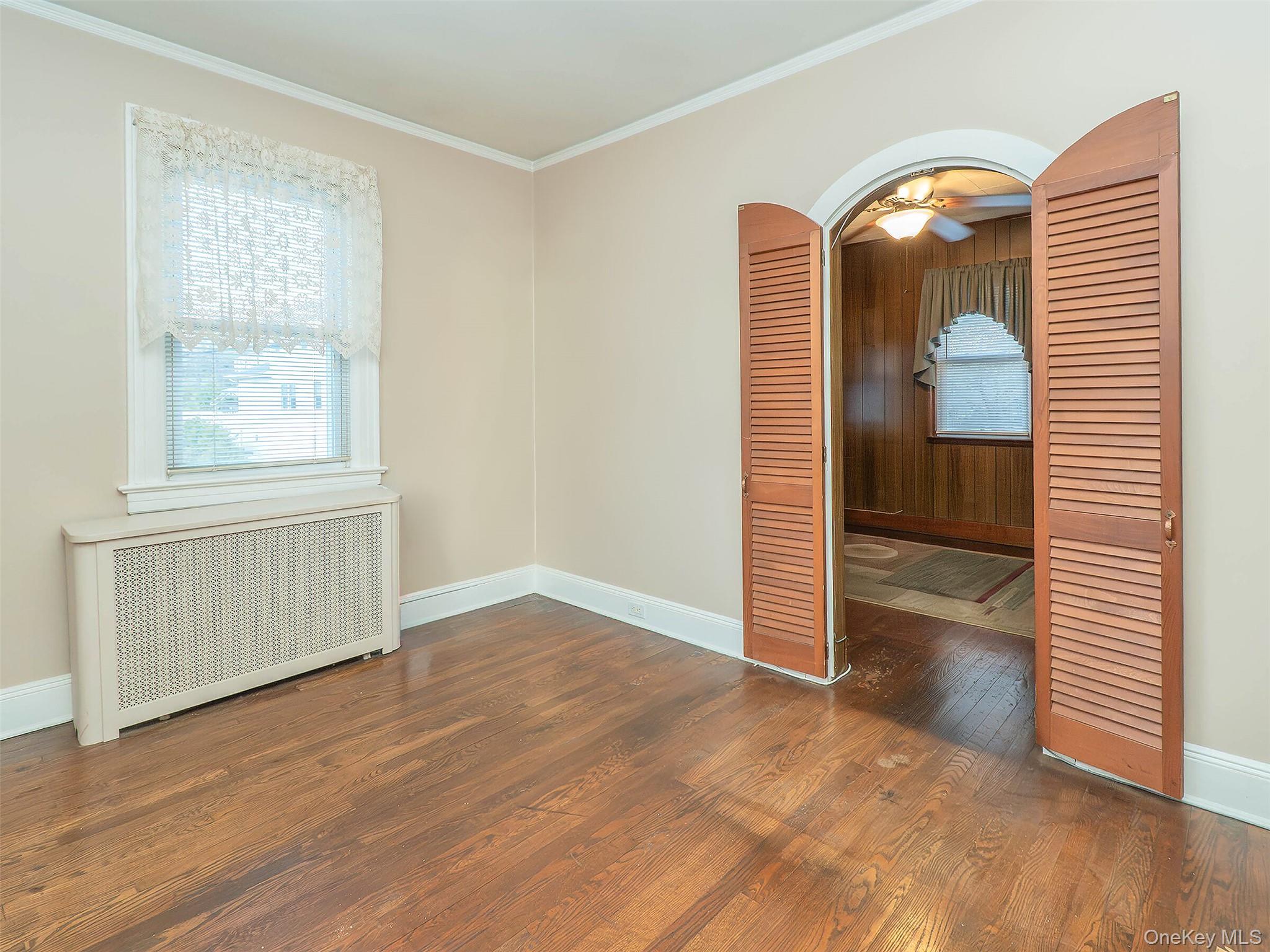 #13 photo, 119 Cross Street, ناسو Locust Valley , NY 11560