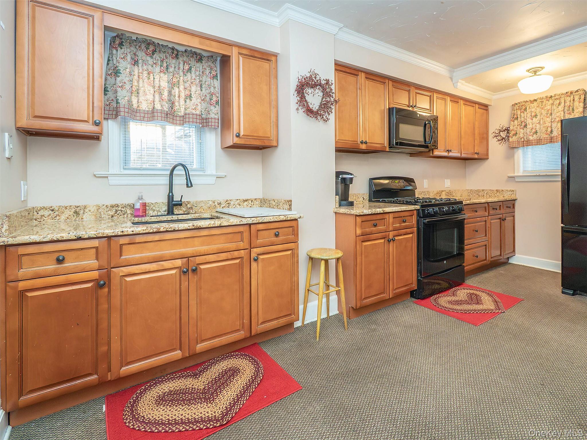 #6 photo, 119 Cross Street, ناسو Locust Valley , NY 11560