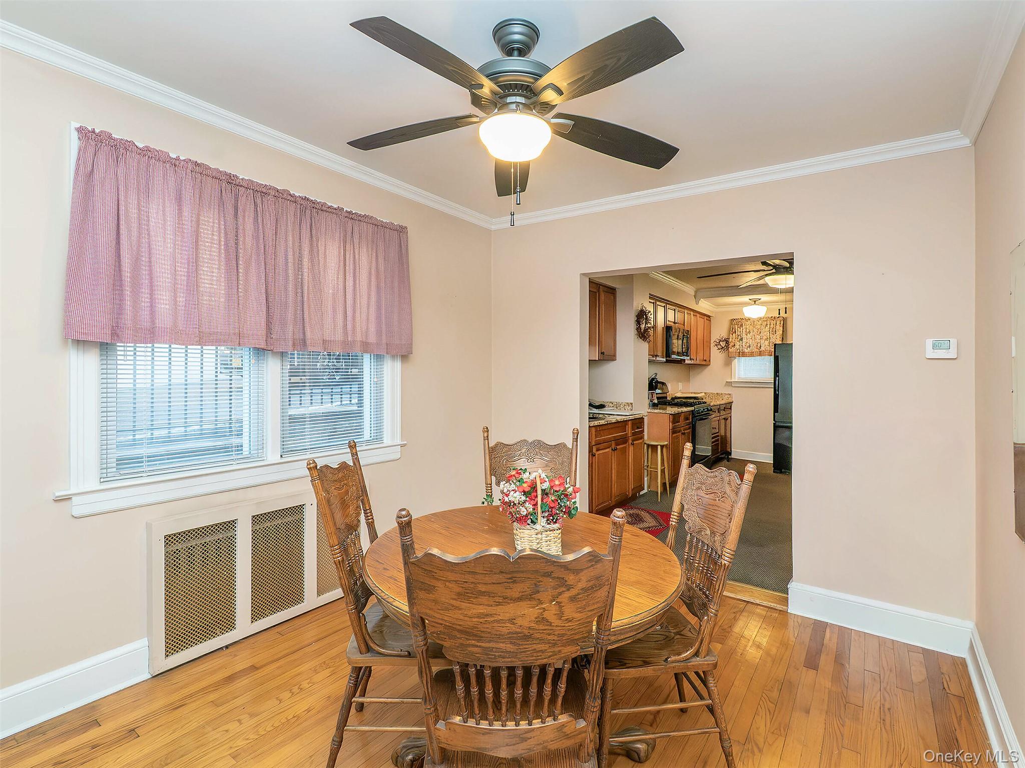 #9 photo, 119 Cross Street, ناسو Locust Valley , NY 11560