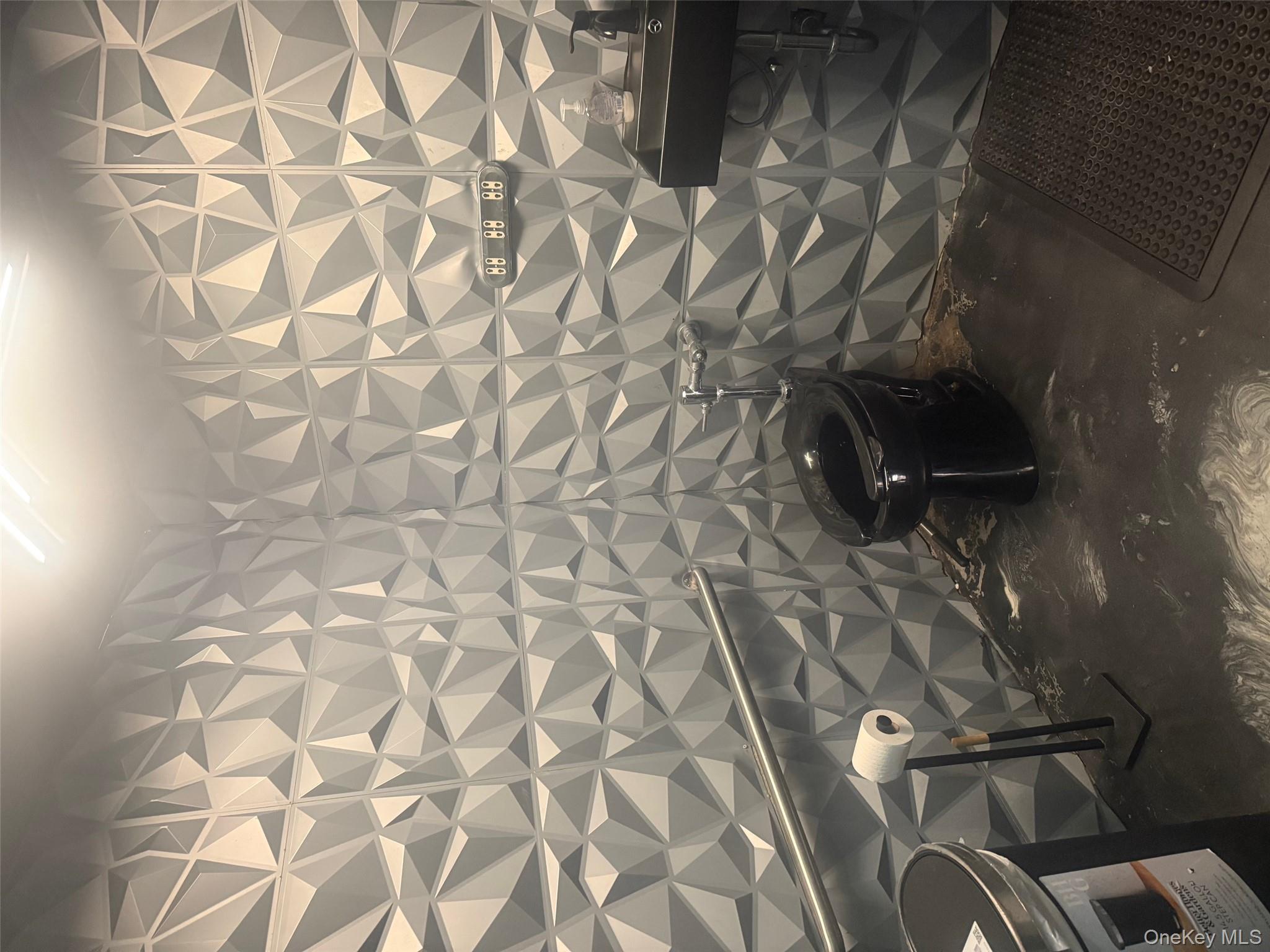 #13 photo, 1277 Flushing Avenue, Brooklyn , NY 11237