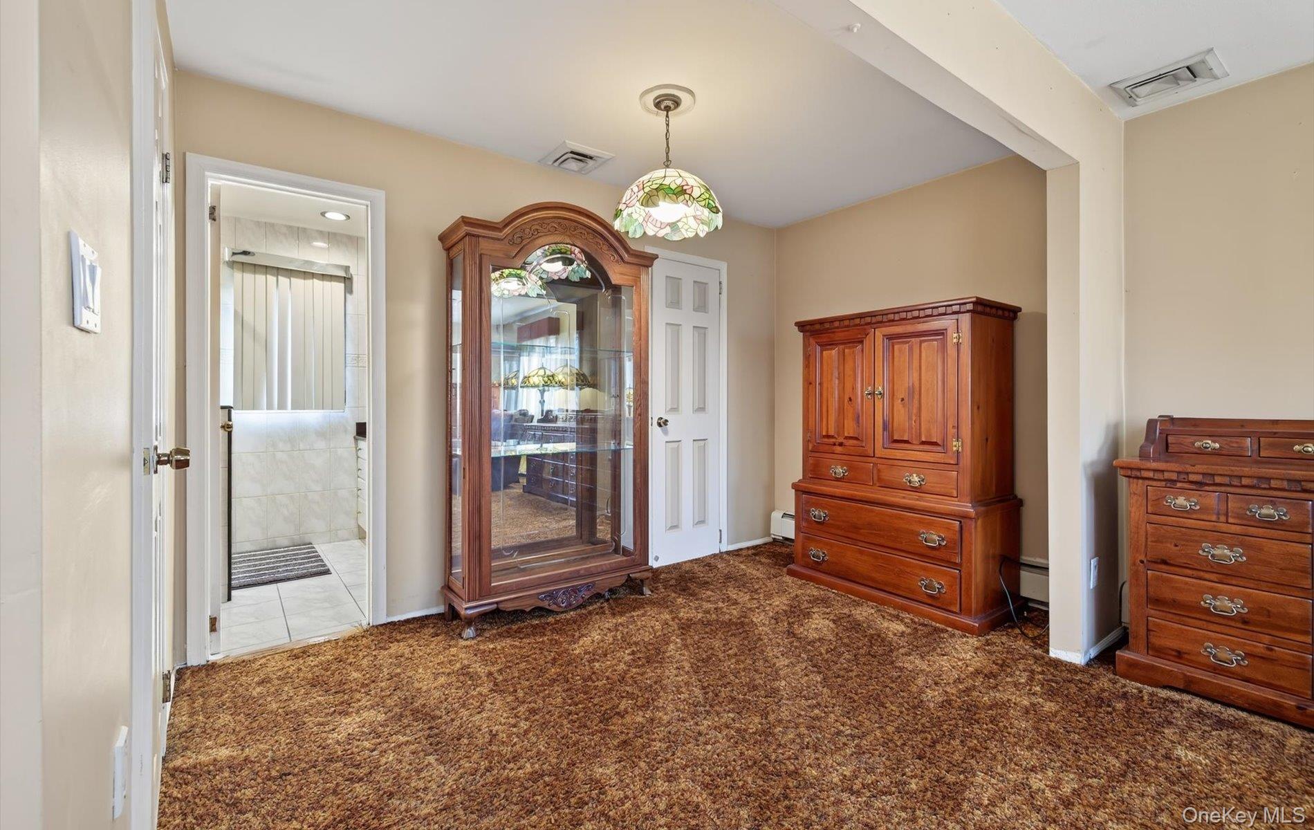 #19 photo, 110 Florida Avenue, सफ़ोक काउंटी Commack , NY 11725