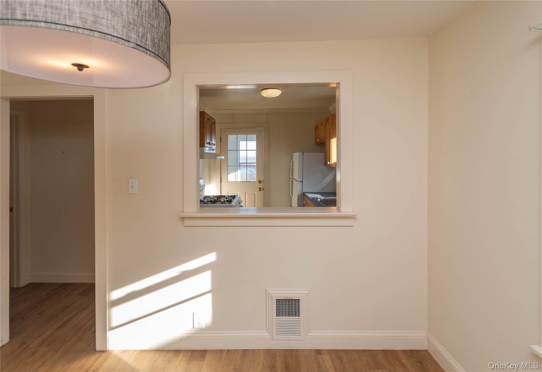 #10 photo, 35 Hudson Terrace, Marlboro , NY 12542