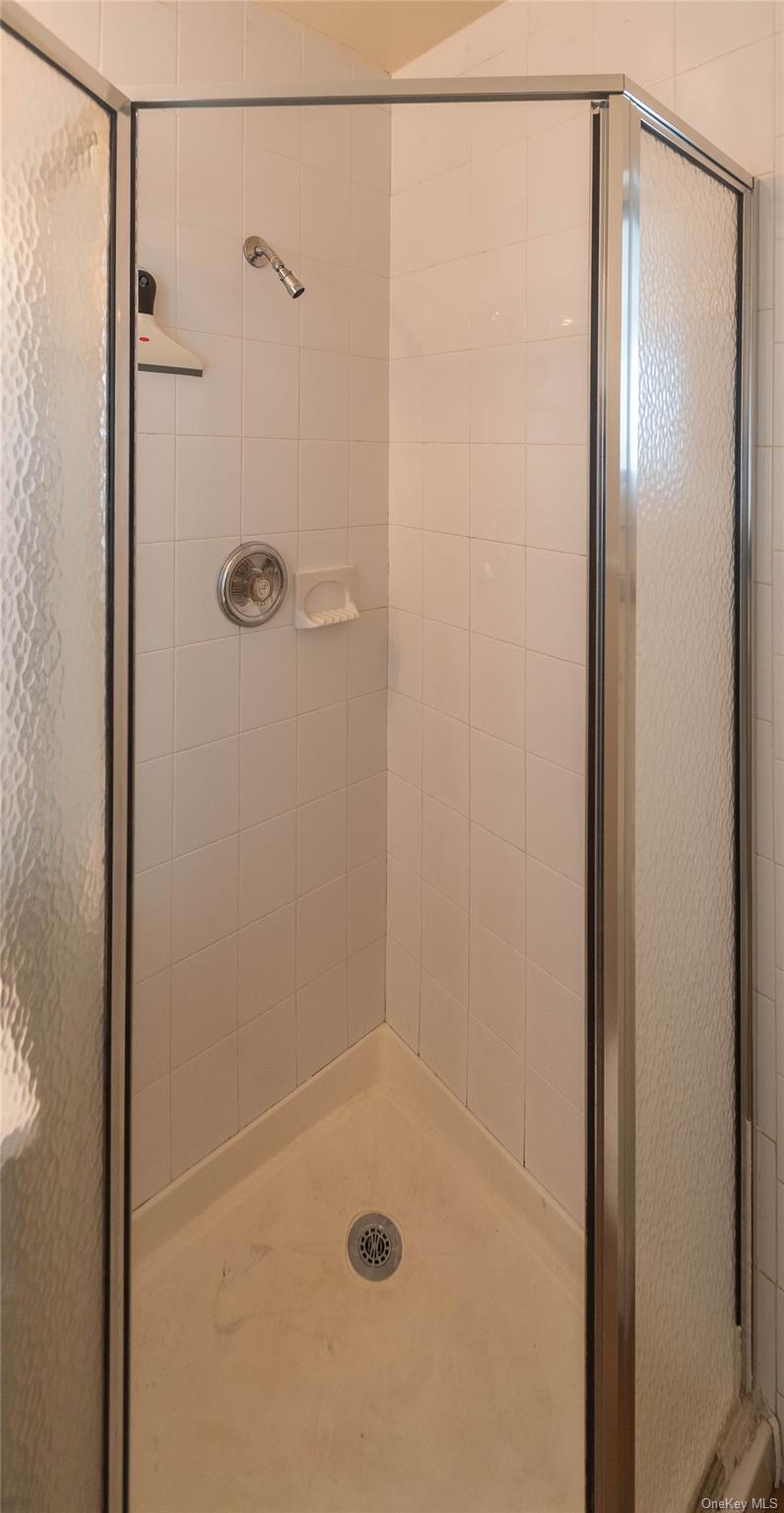 #18 photo, 35 Hudson Terrace, Marlboro , NY 12542