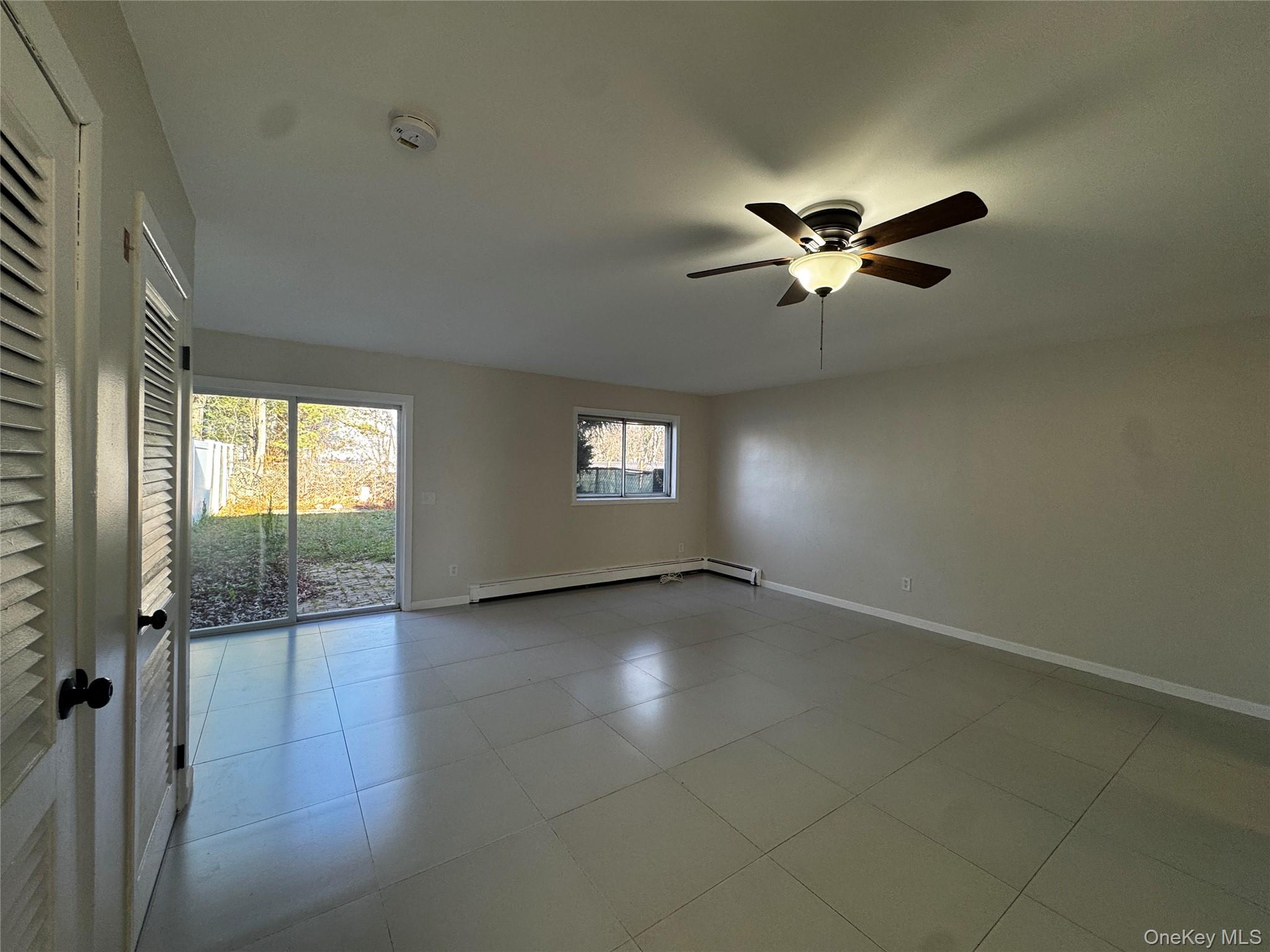 #6 photo, 8 Whitman Court, Middletown , NY 10941