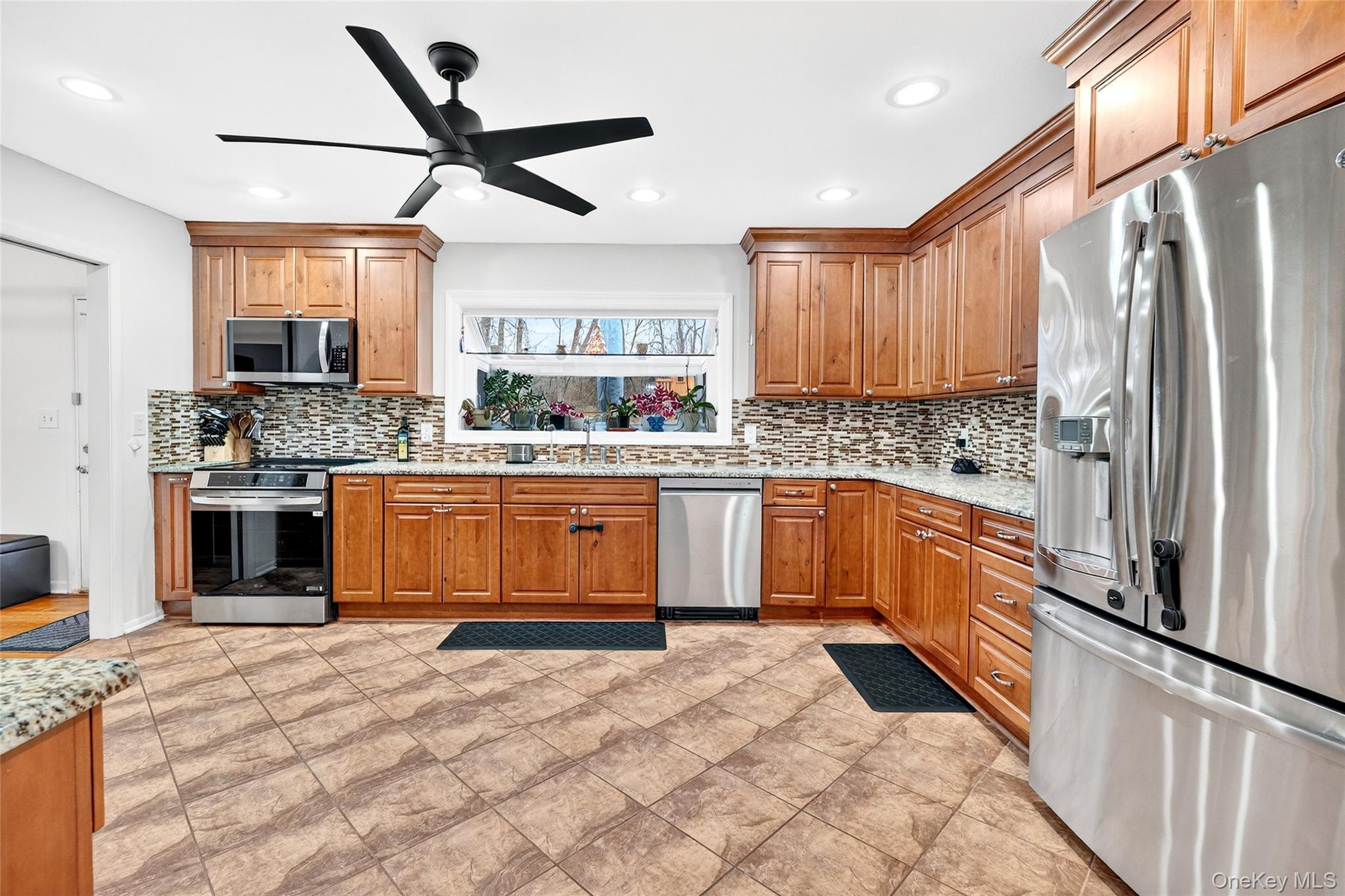 #13 photo, 6 Ichabod Lane, Ossining , NY 10562