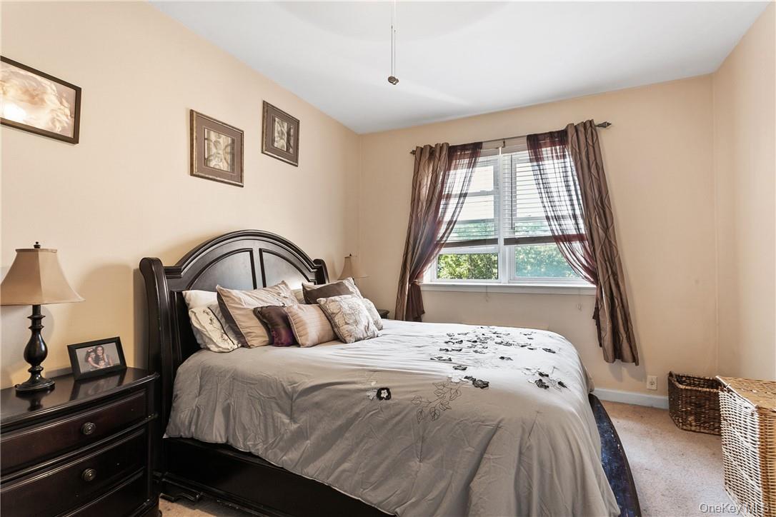 #11 photo, 279 N Broadway, 纽约州 Yonkers , NY 10701