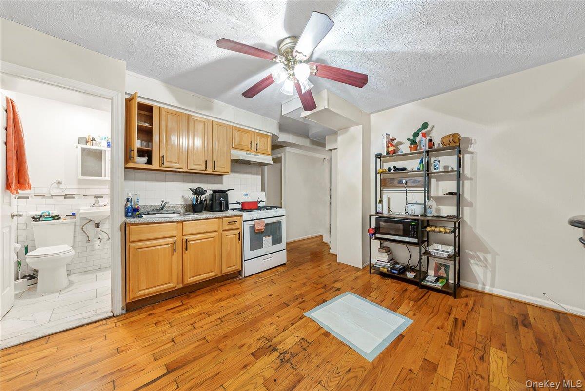 #14 photo, 4183 Murdock Avenue, 브롱크스 Bronx , NY 10466