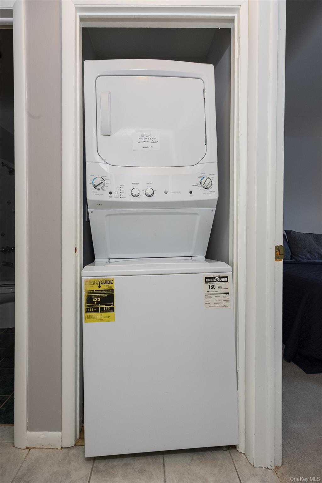 #12 photo, 6 Yew Court, 뉴욕주 Fishkill , NY 12524