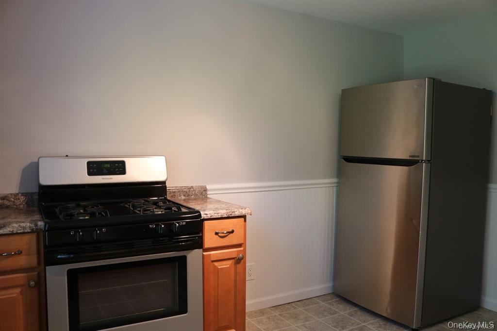 #9 photo, 2 Pelham Avenue, Nanuet , NY 10954