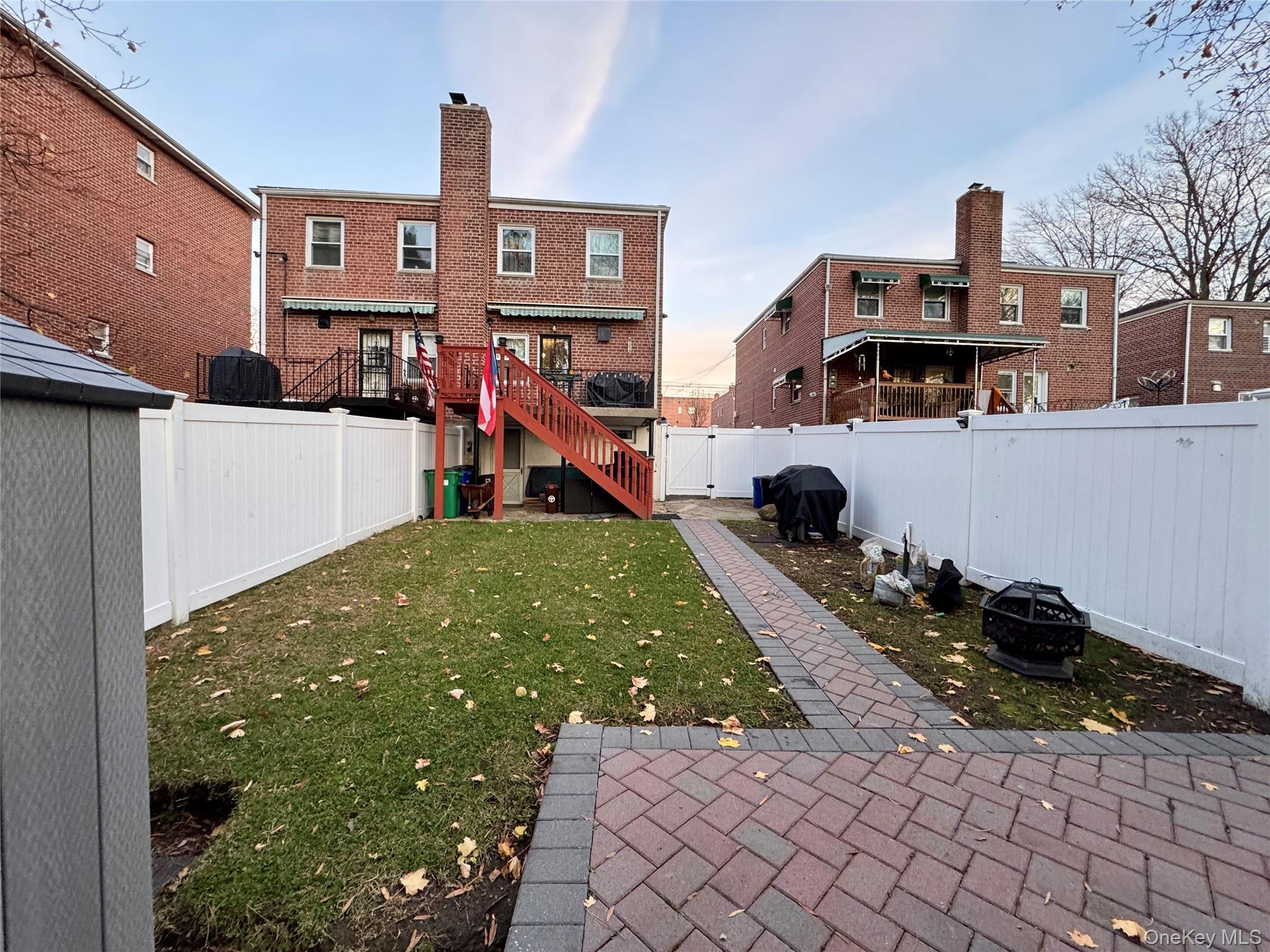#19 photo, 2027 Mayflower Avenue, Bronx , NY 10461