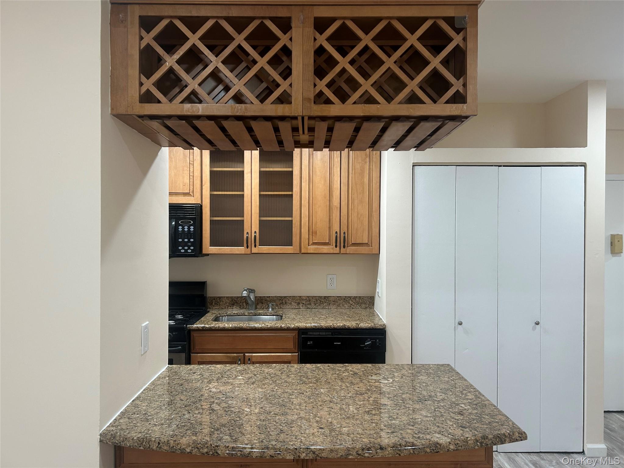 #13 photo, 310 Riverside Blvd, Long Beach , NY 11556