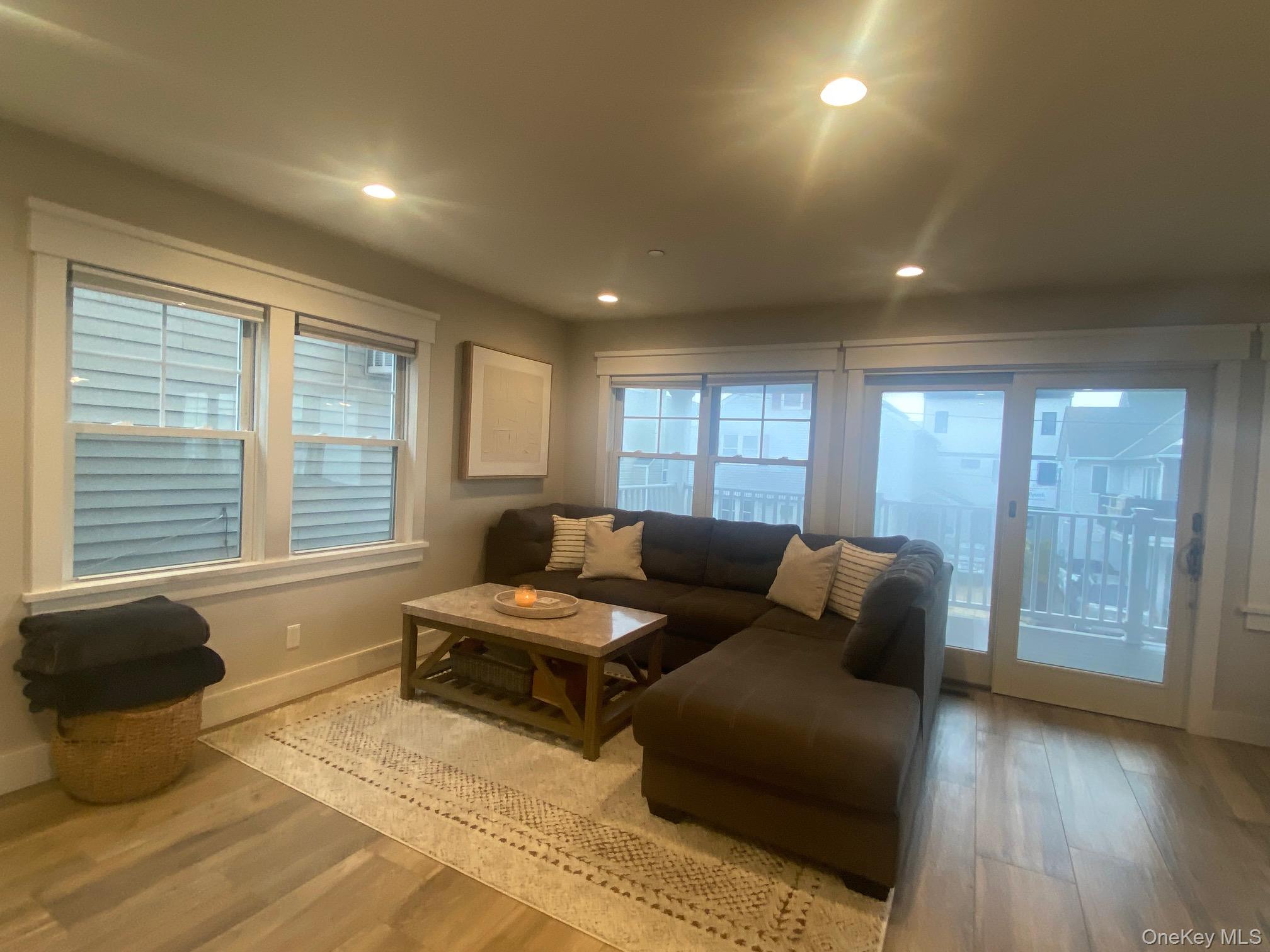 #10 photo, 18 Tennessee Avenue, Нассау ‖ Long Beach , NY 11561