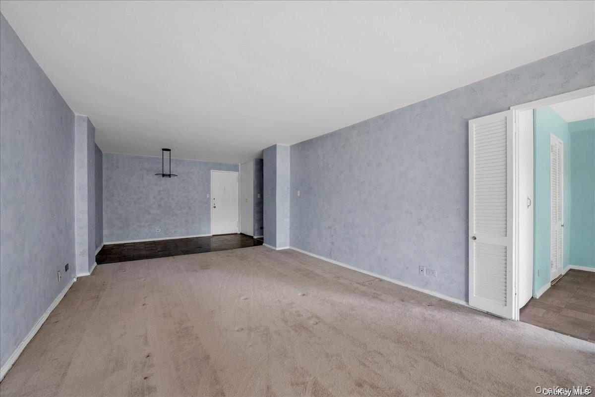 #7 photo, 61-20 Grand Central Parkway, Forest Hills , NY 11375