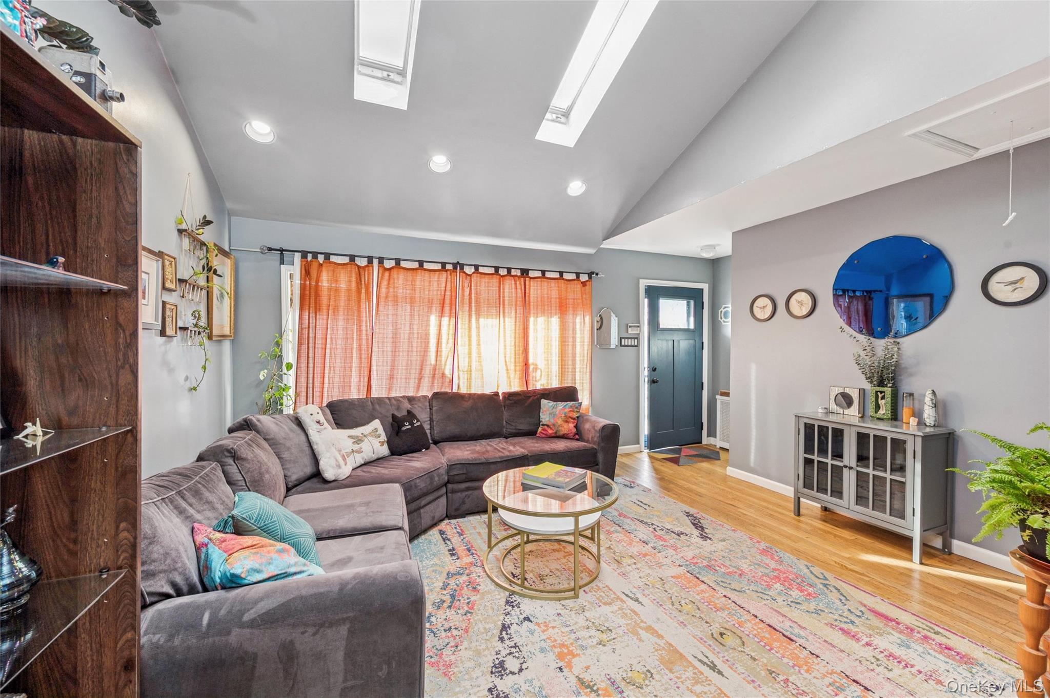 #11 photo, 48 Elliot Drive, Hicksville , NY 11801