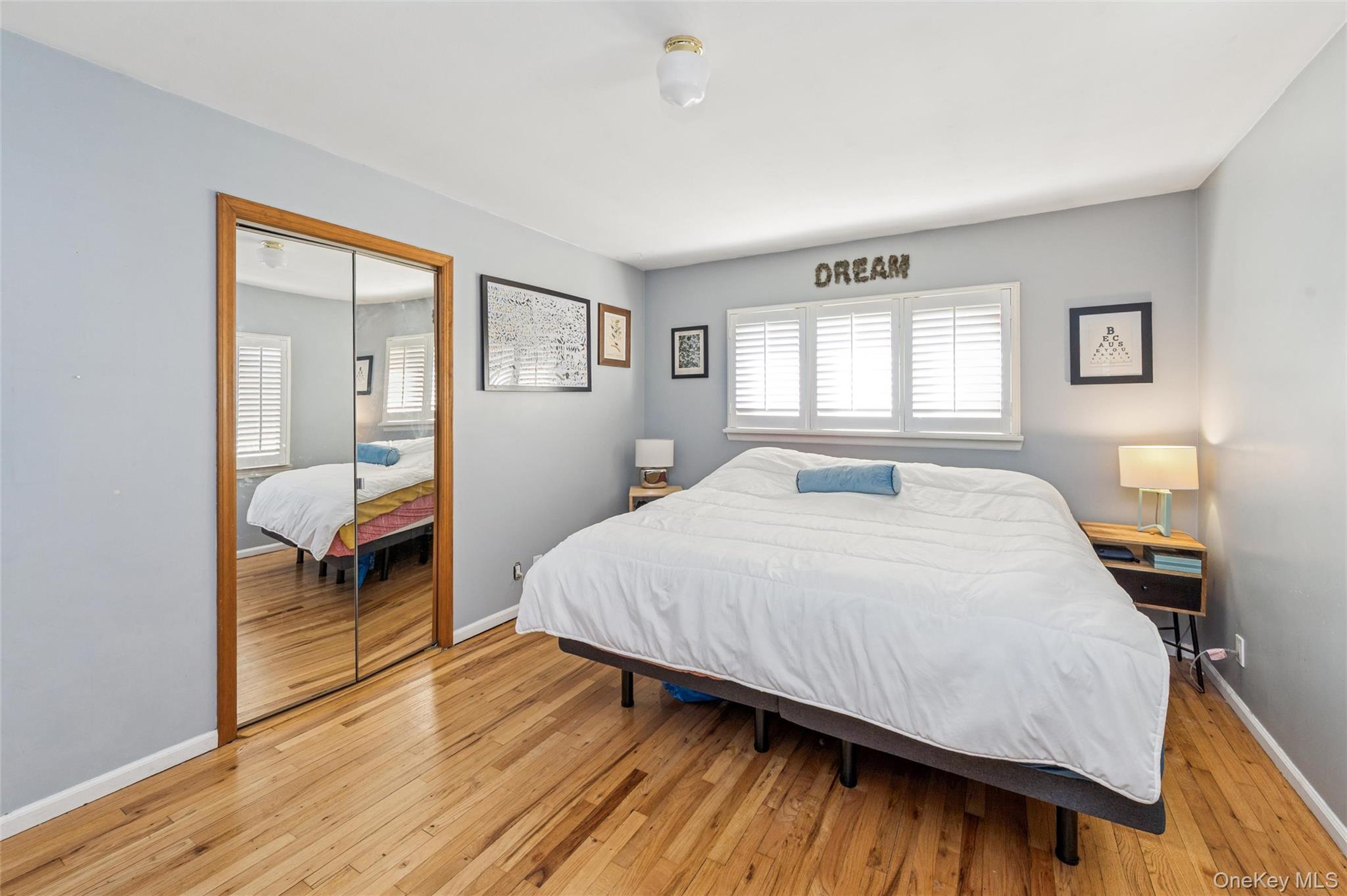 #14 photo, 48 Elliot Drive, Hicksville , NY 11801