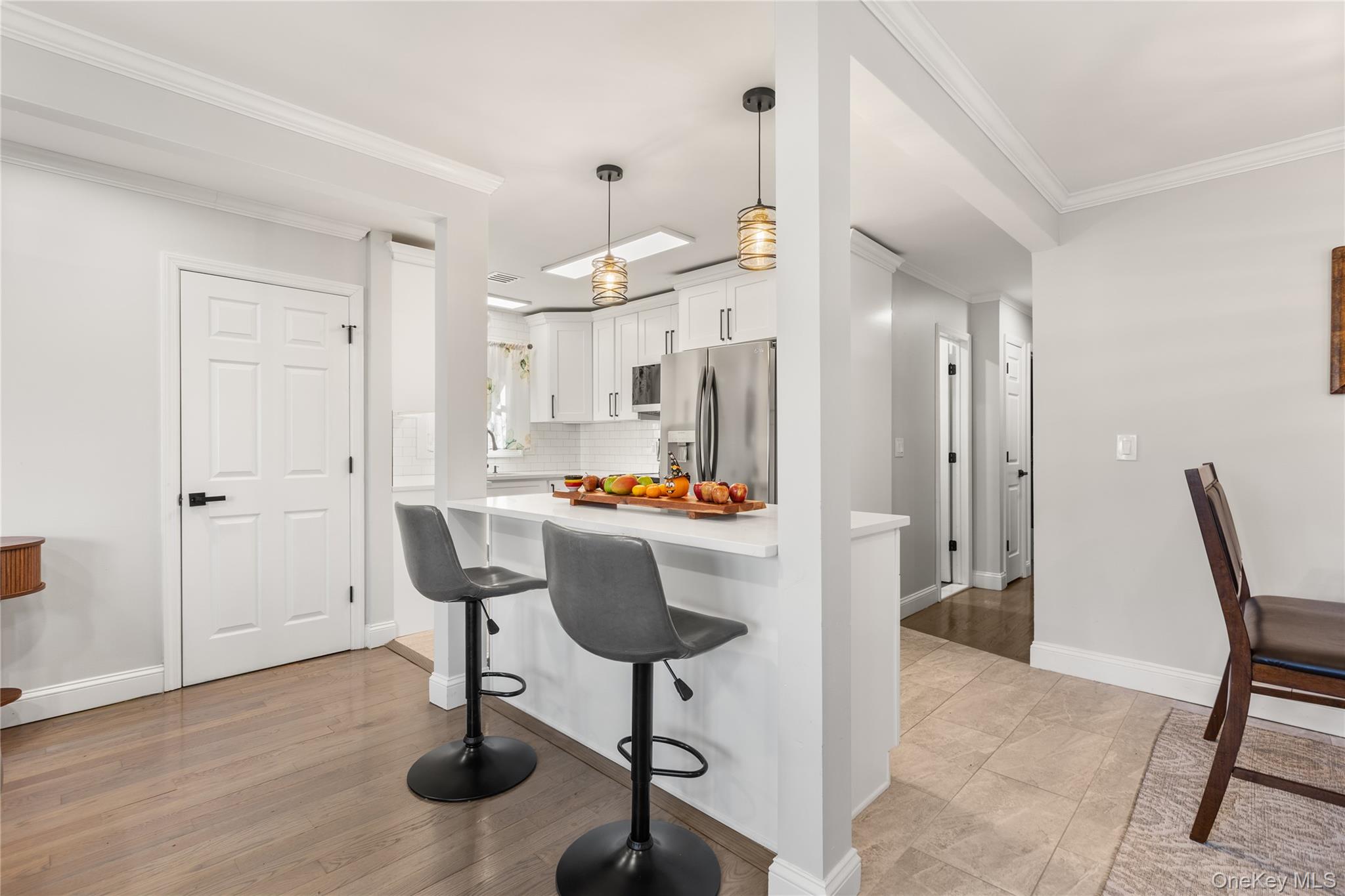 #2 photo, 68 A Oneida Avenue, מחוז סאפוק South Setauket , NY 11720