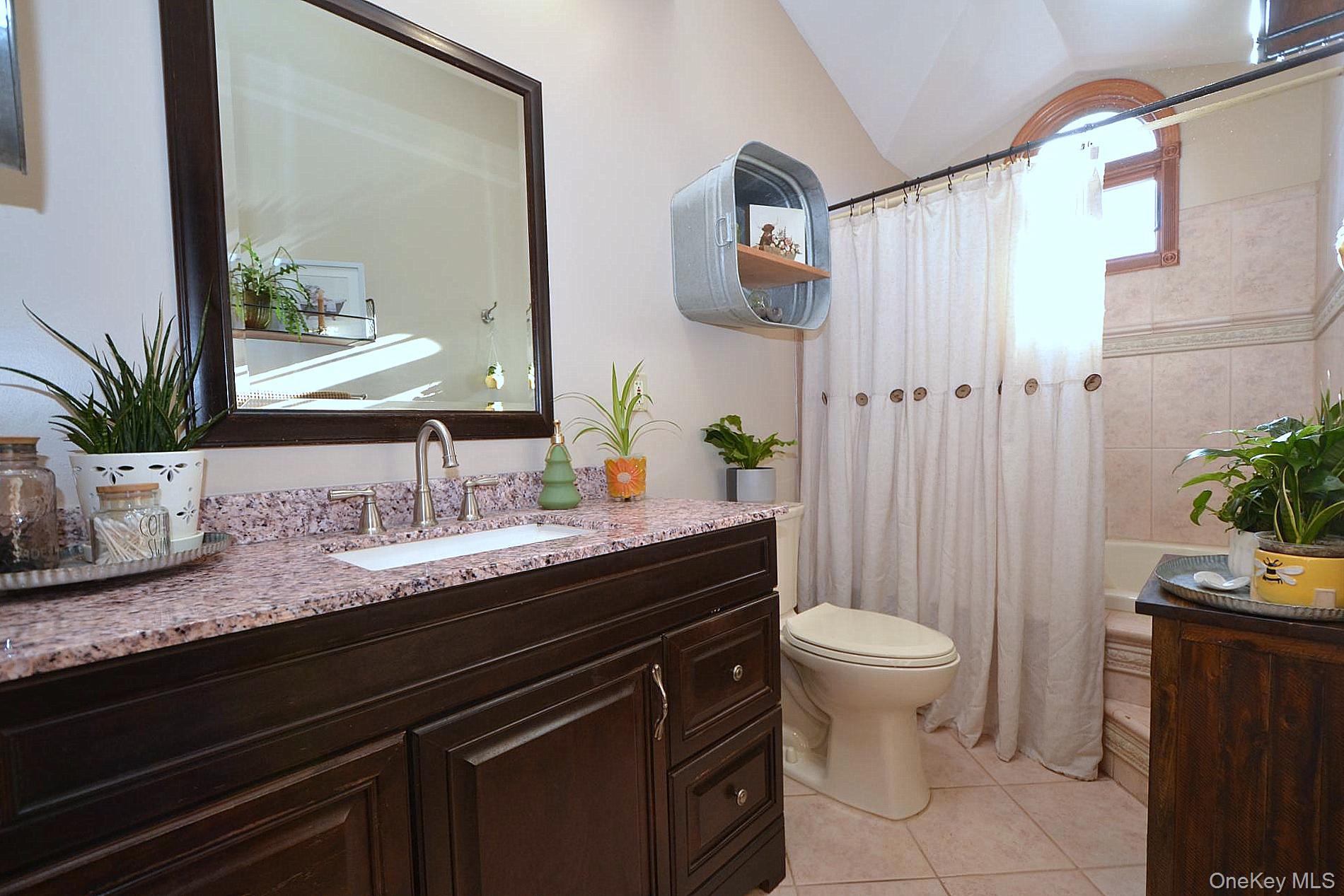 #16 photo, 29 Granby Place, 롱 아일랜드 Ronkonkoma , NY 11779