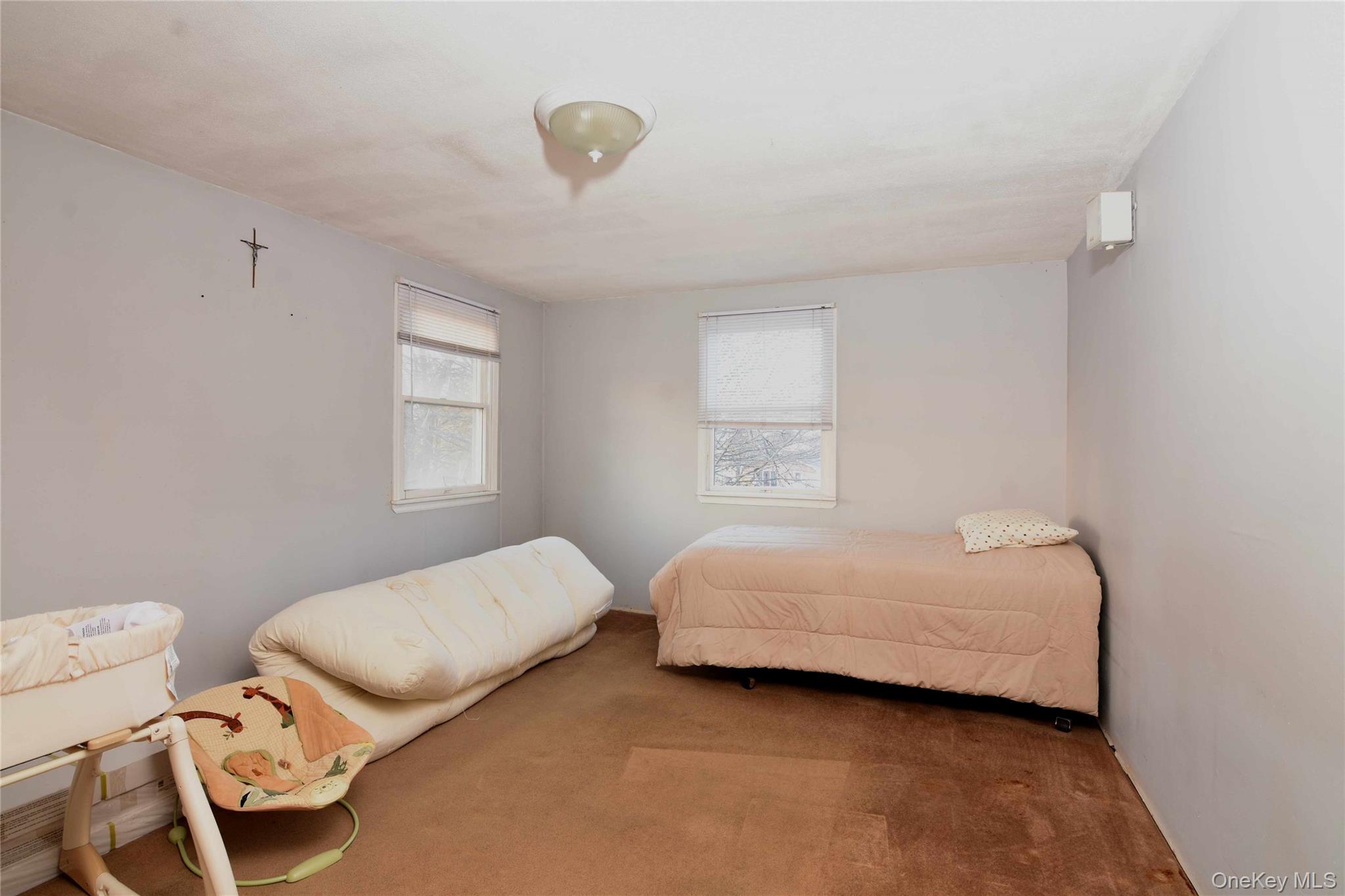 #12 photo, 651 Windmill Avenue, 롱 아일랜드 North Babylon , NY 11703