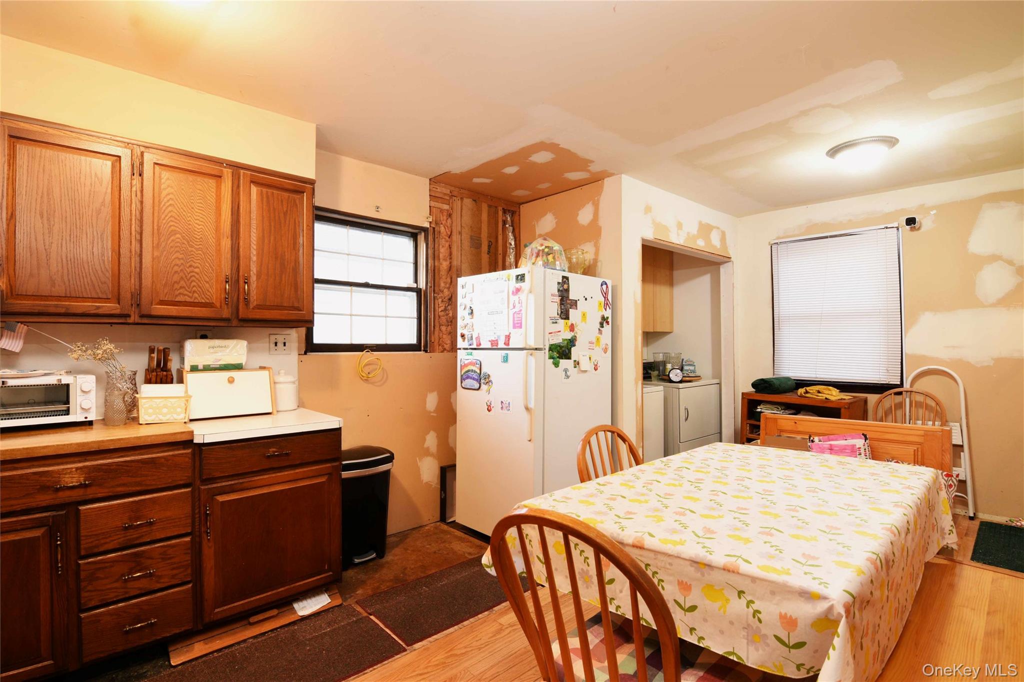 #6 photo, 651 Windmill Avenue, 롱 아일랜드 North Babylon , NY 11703