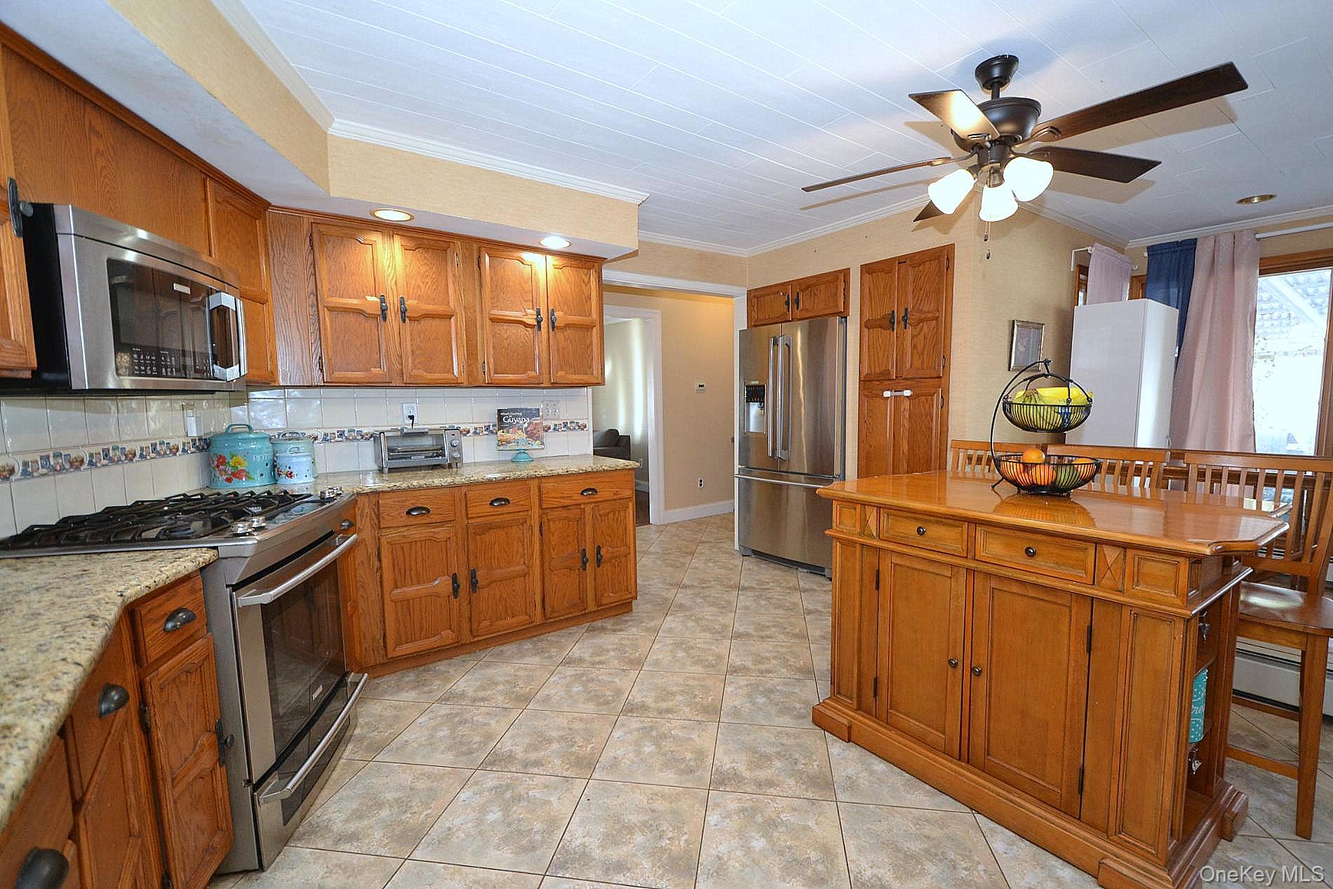 #13 photo, 27 Albright Road, מחוז סאפוק Coram , NY 11727