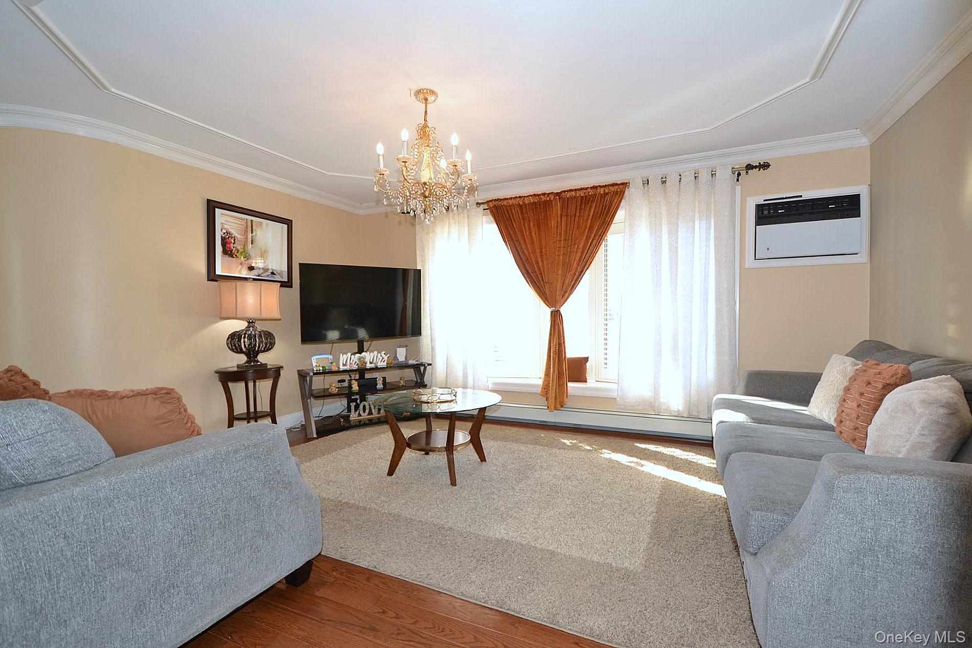 #15 photo, 27 Albright Road, מחוז סאפוק Coram , NY 11727