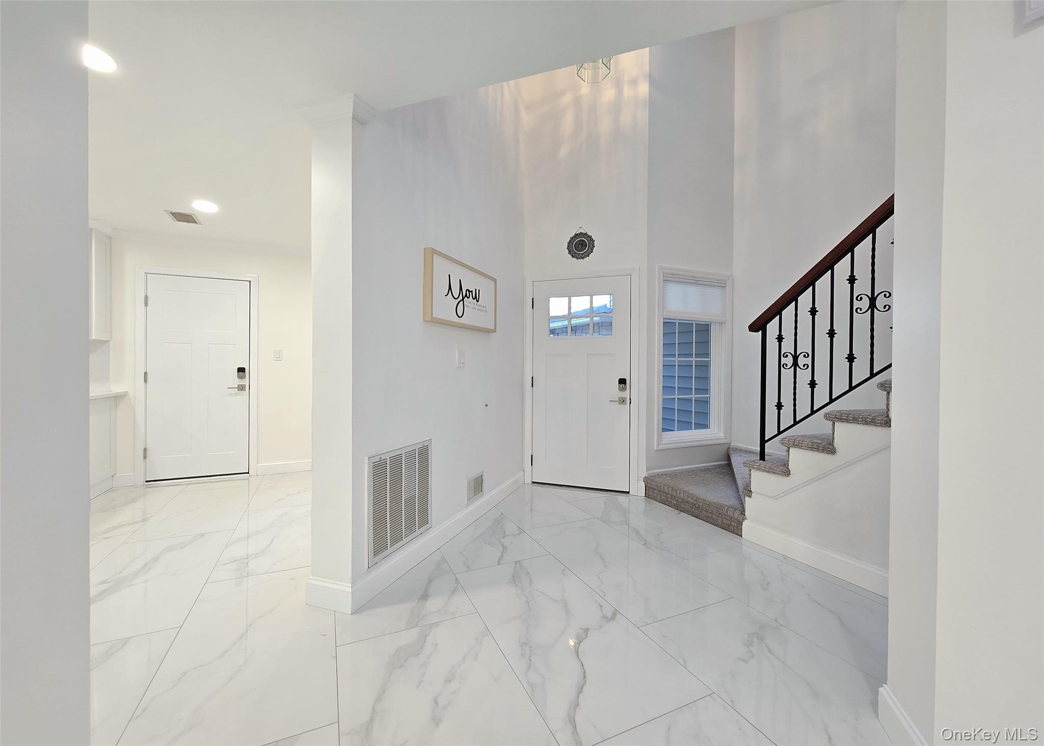 #3 photo, 31 Hampshire Court, מחוז סאפוק Holbrook , NY 11741