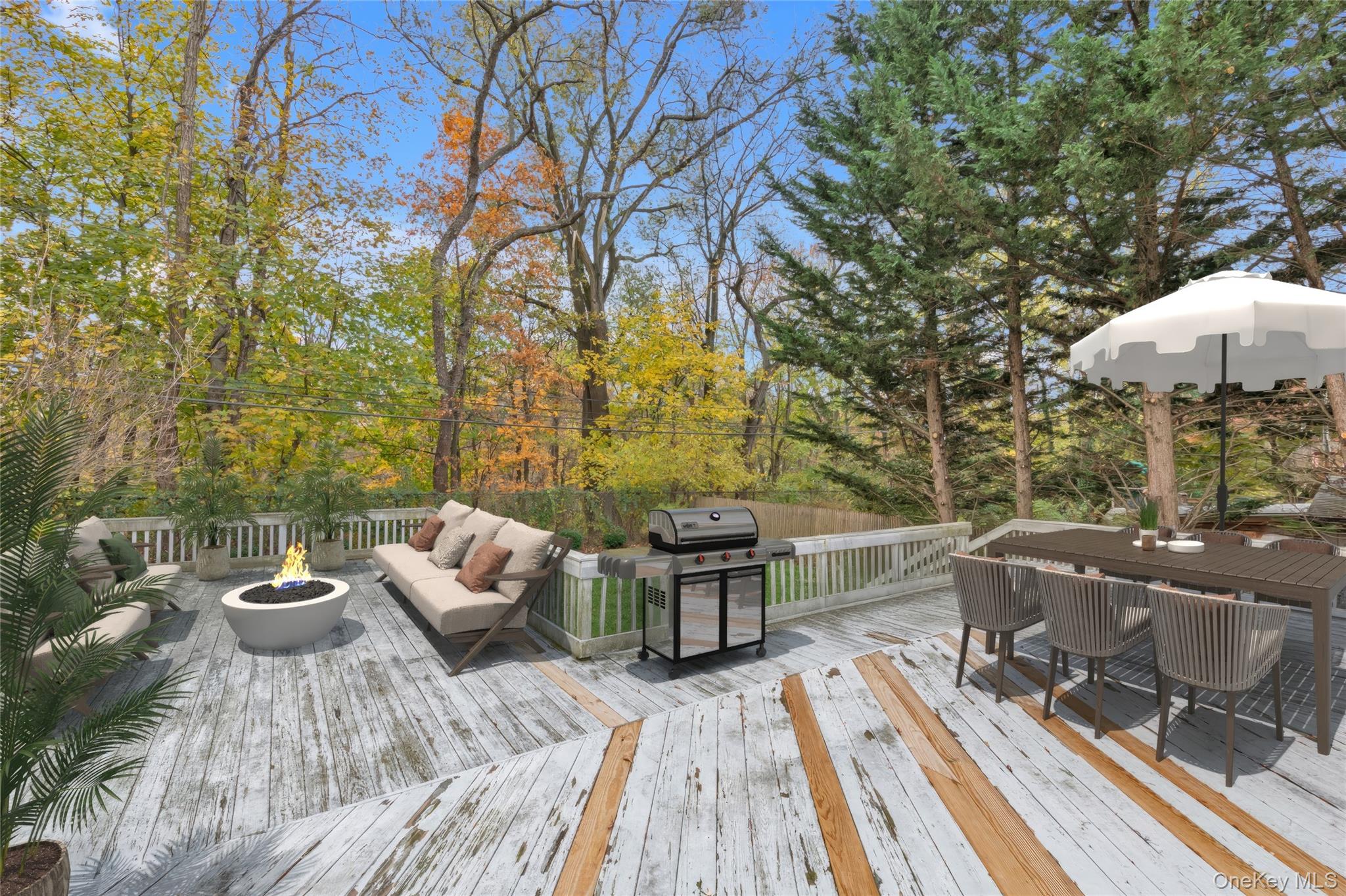 #13 photo, 50 Jerome Drive, 롱 아일랜드 Glen Cove , NY 11542