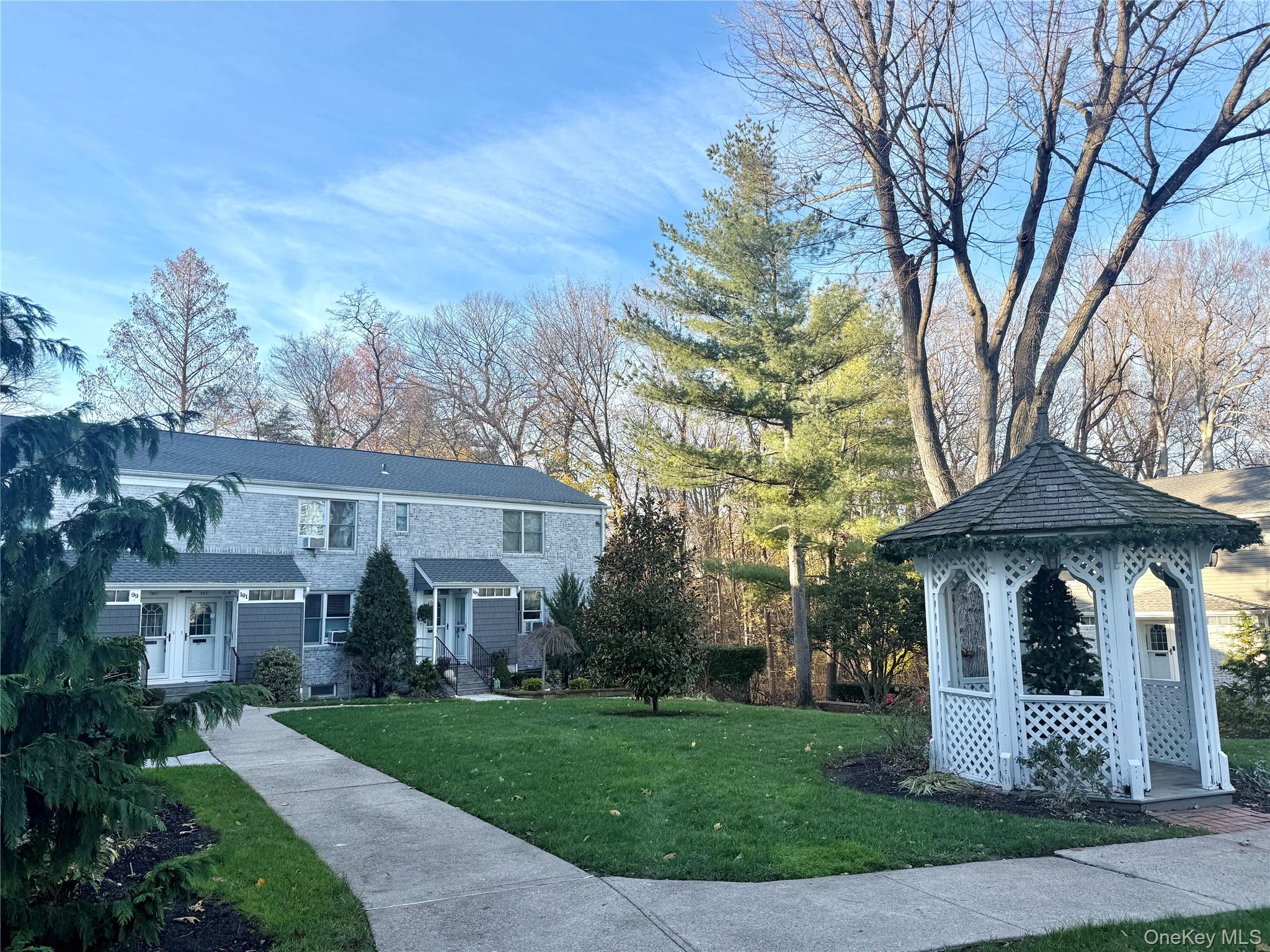 #2 photo, 103U Glen Keith Road, नासाउ काउंटी Glen Cove , NY 11542