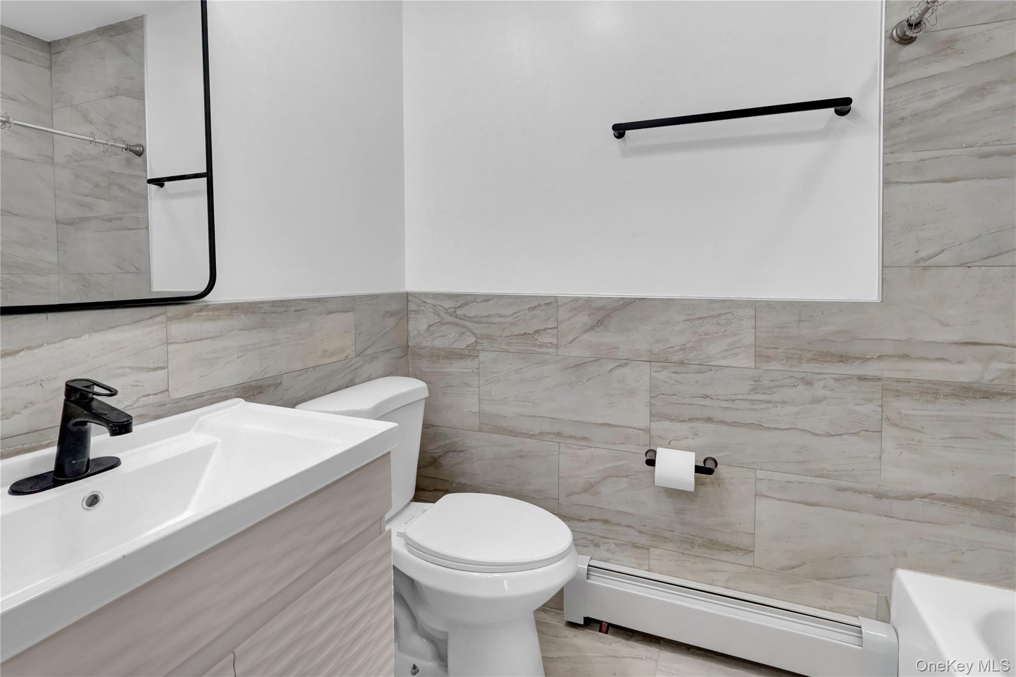 #19 photo, 12 Carlls Path, North Babylon , NY 11703