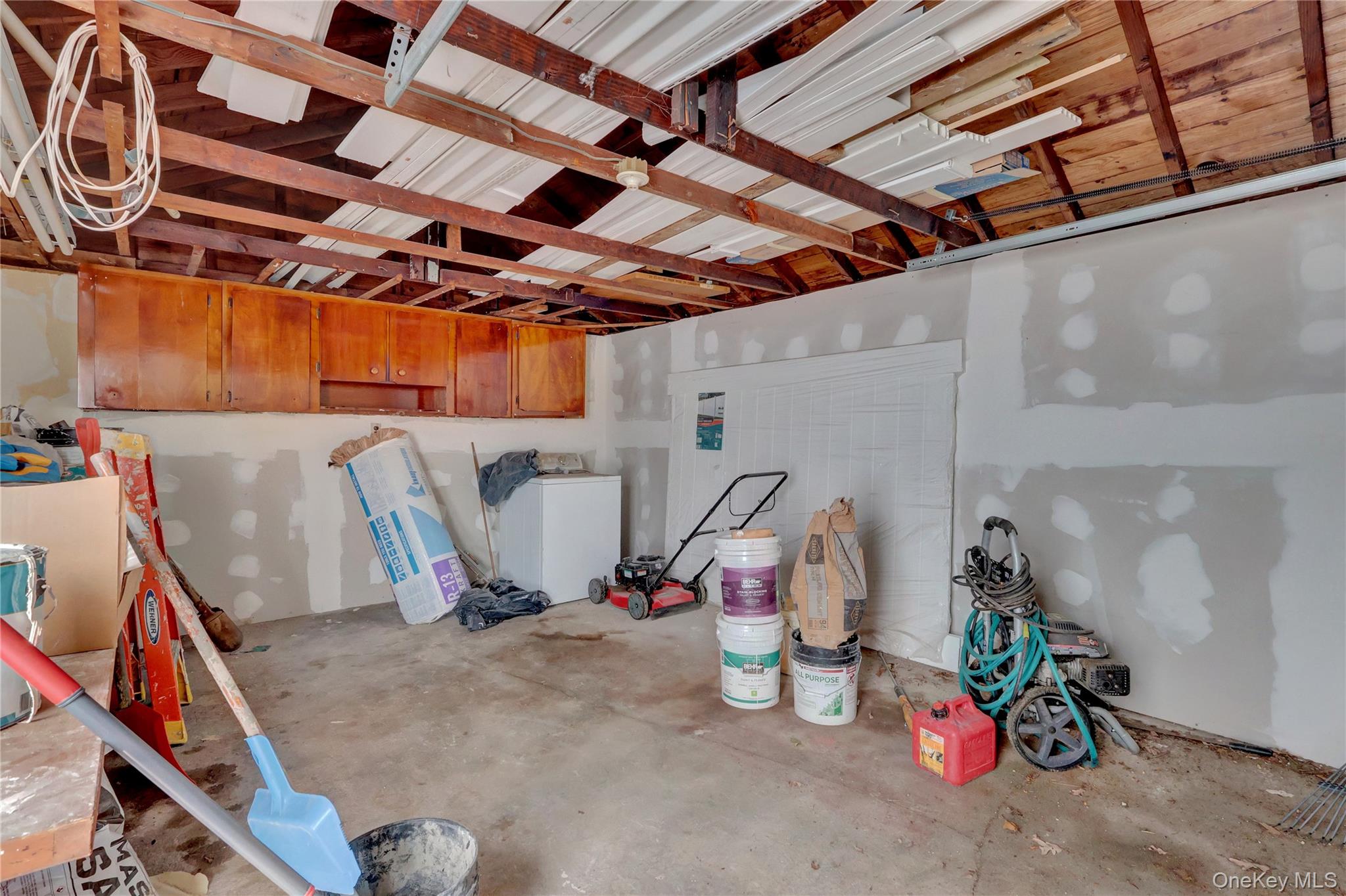 #8 photo, 12 Carlls Path, North Babylon , NY 11703