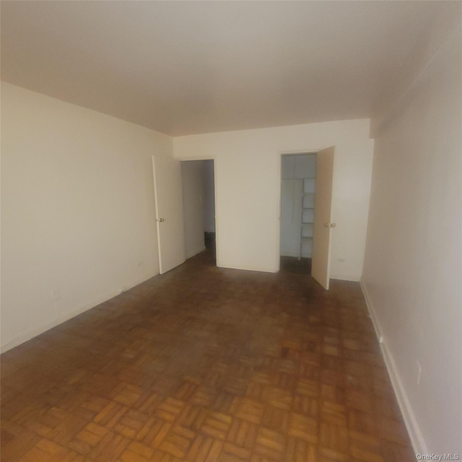 #9 photo, 5235 Post Road, Bronx , NY 10471