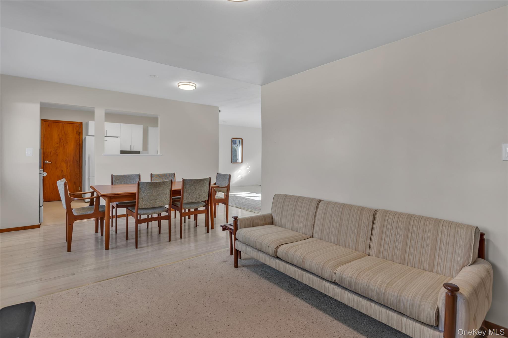 #7 photo, 21 Yeoman Drive, 东长岛 East Northport , NY 11731