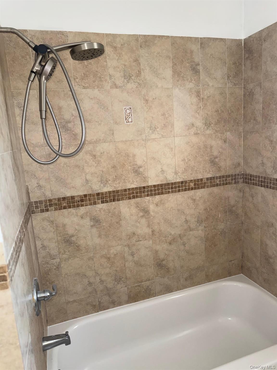 #8 photo, 182 New York Avenue, Bay Shore , NY 11706