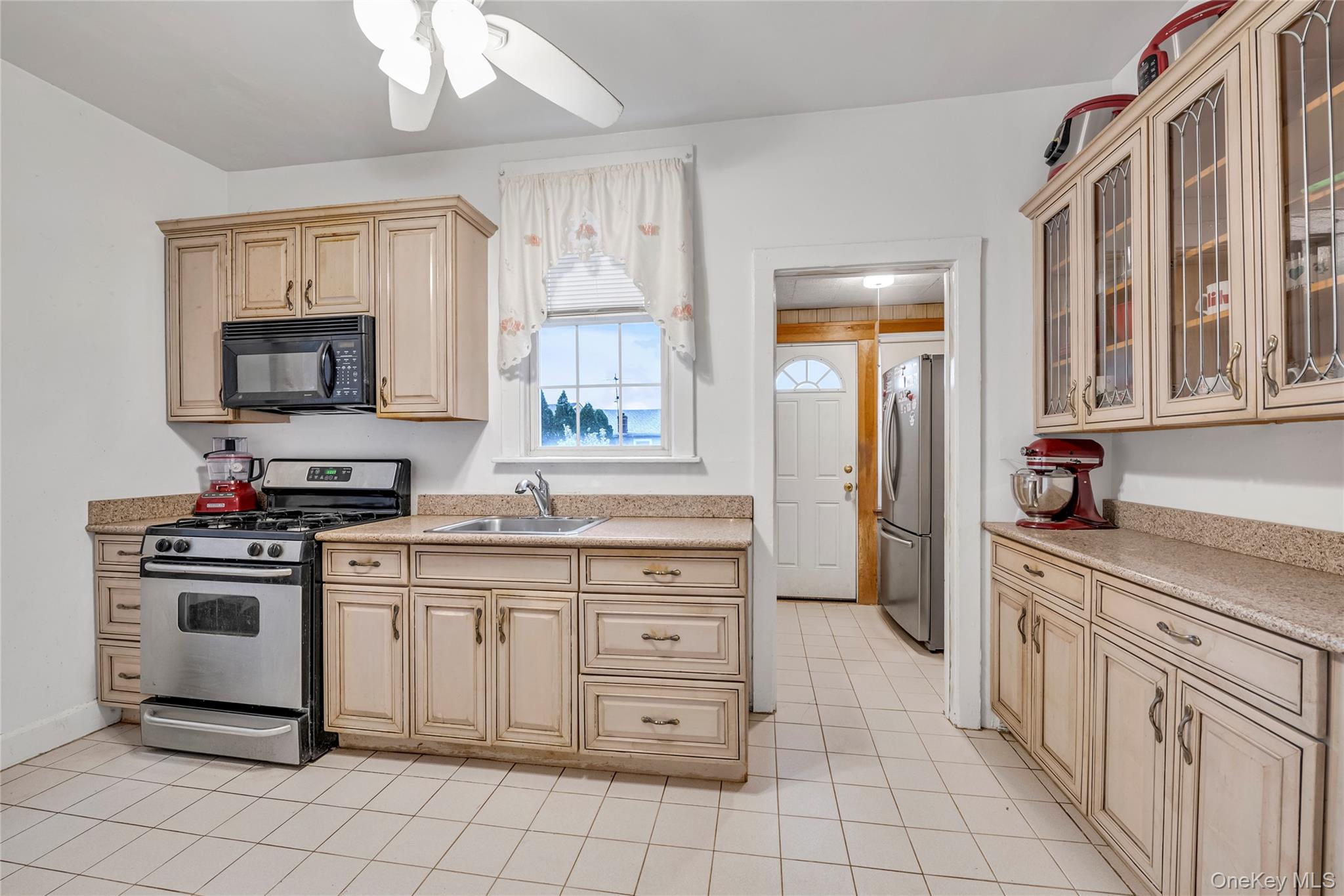 #8 photo, 941 Revere Avenue, 布朗士 Bronx , NY 10465