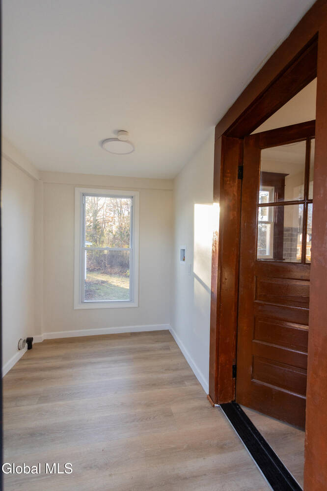 #10 photo, 1941 Helderberg Avenue, Rotterdam , NY 12306